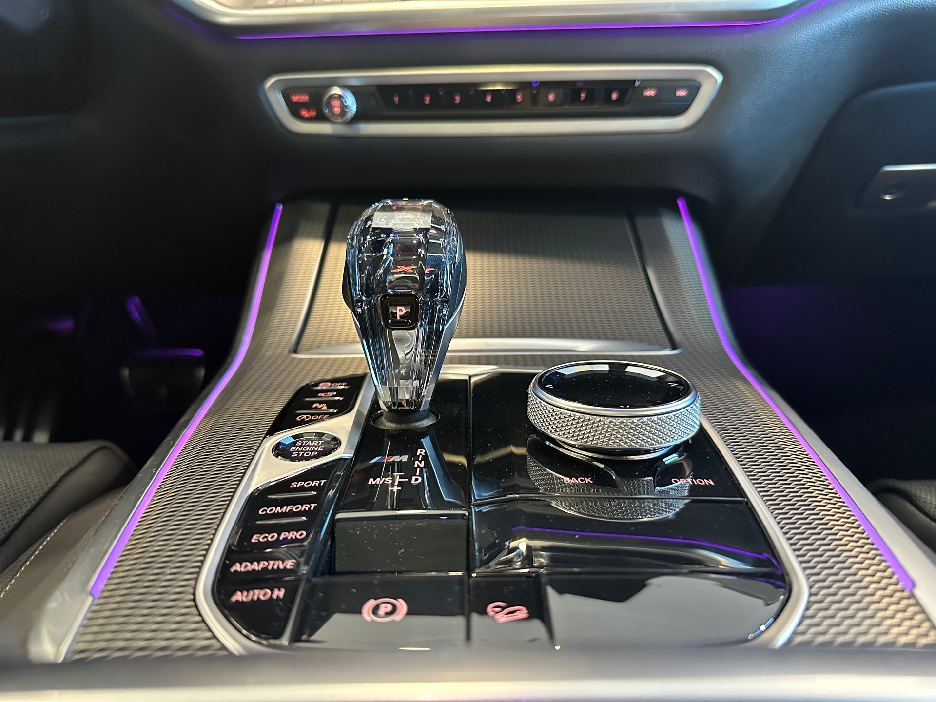 BMW X5 xDrive M50d Steptronic-image-18