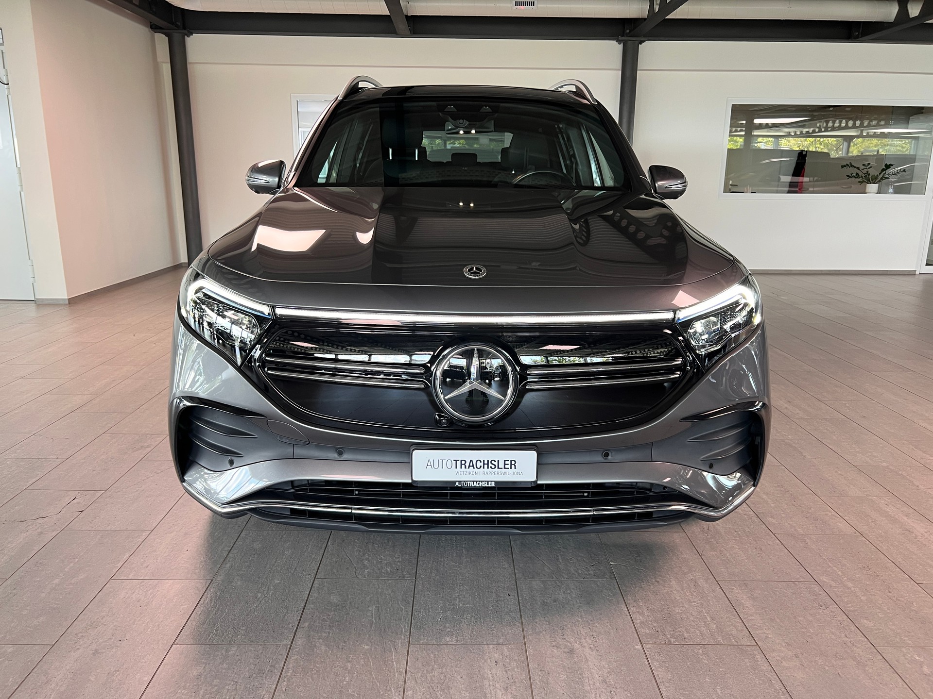 MERCEDES-BENZ EQB 350 AMG Line 4Matic-image-1