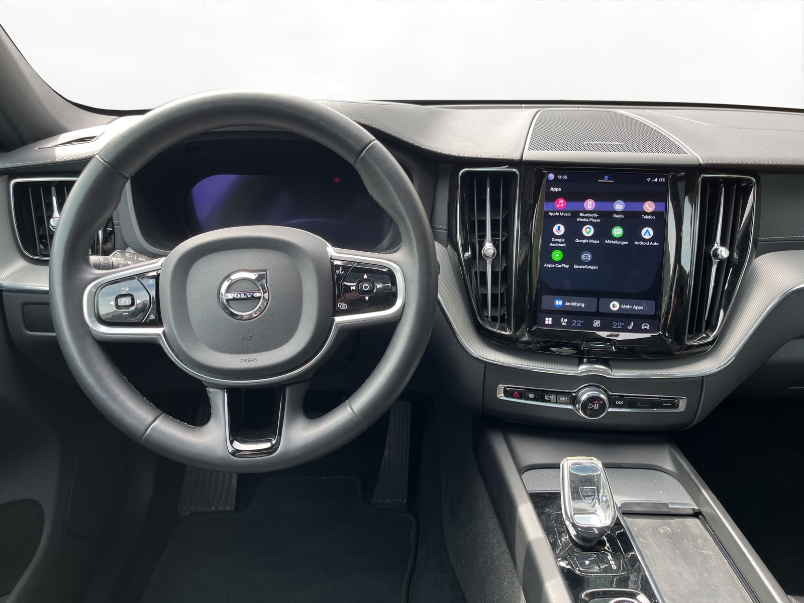 VOLVO XC60 T8 eAWD PluginHybrid Ultimate Dark Geartronic-image-10