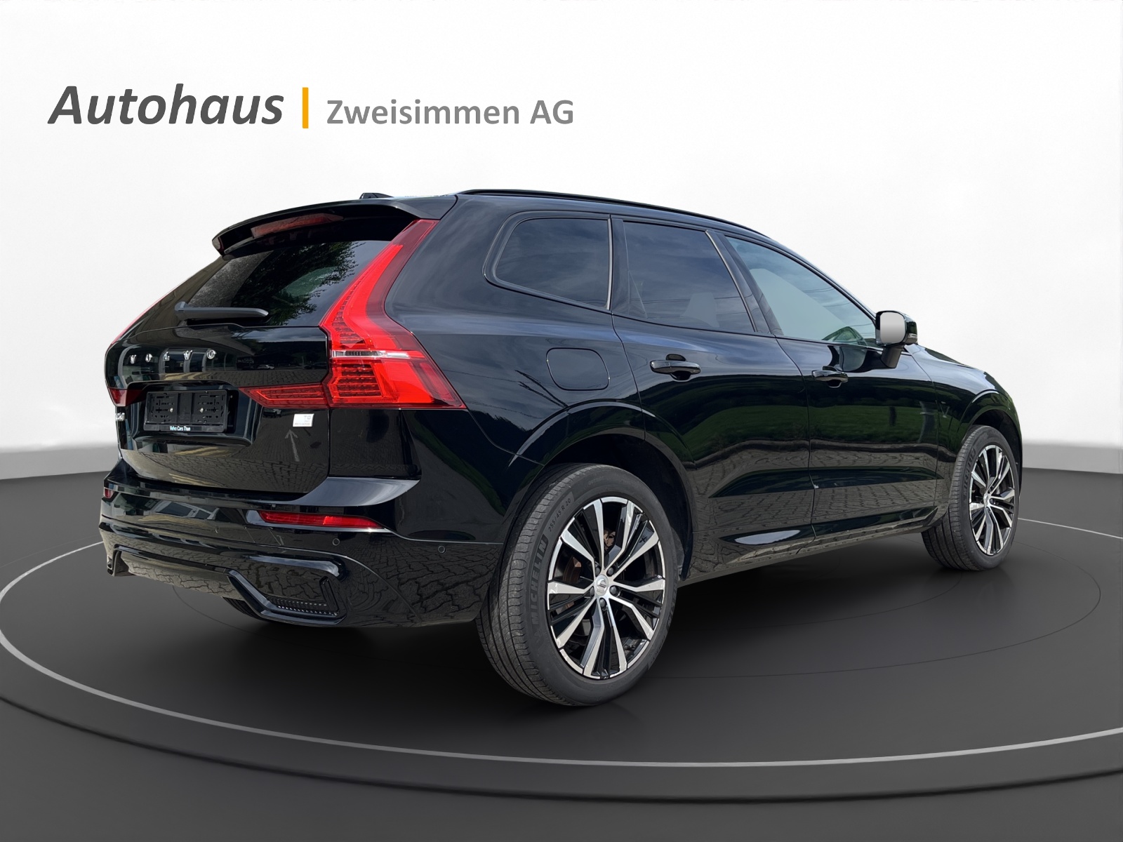 VOLVO XC60 T8 eAWD PluginHybrid Ultimate Dark Geartronic-image-5