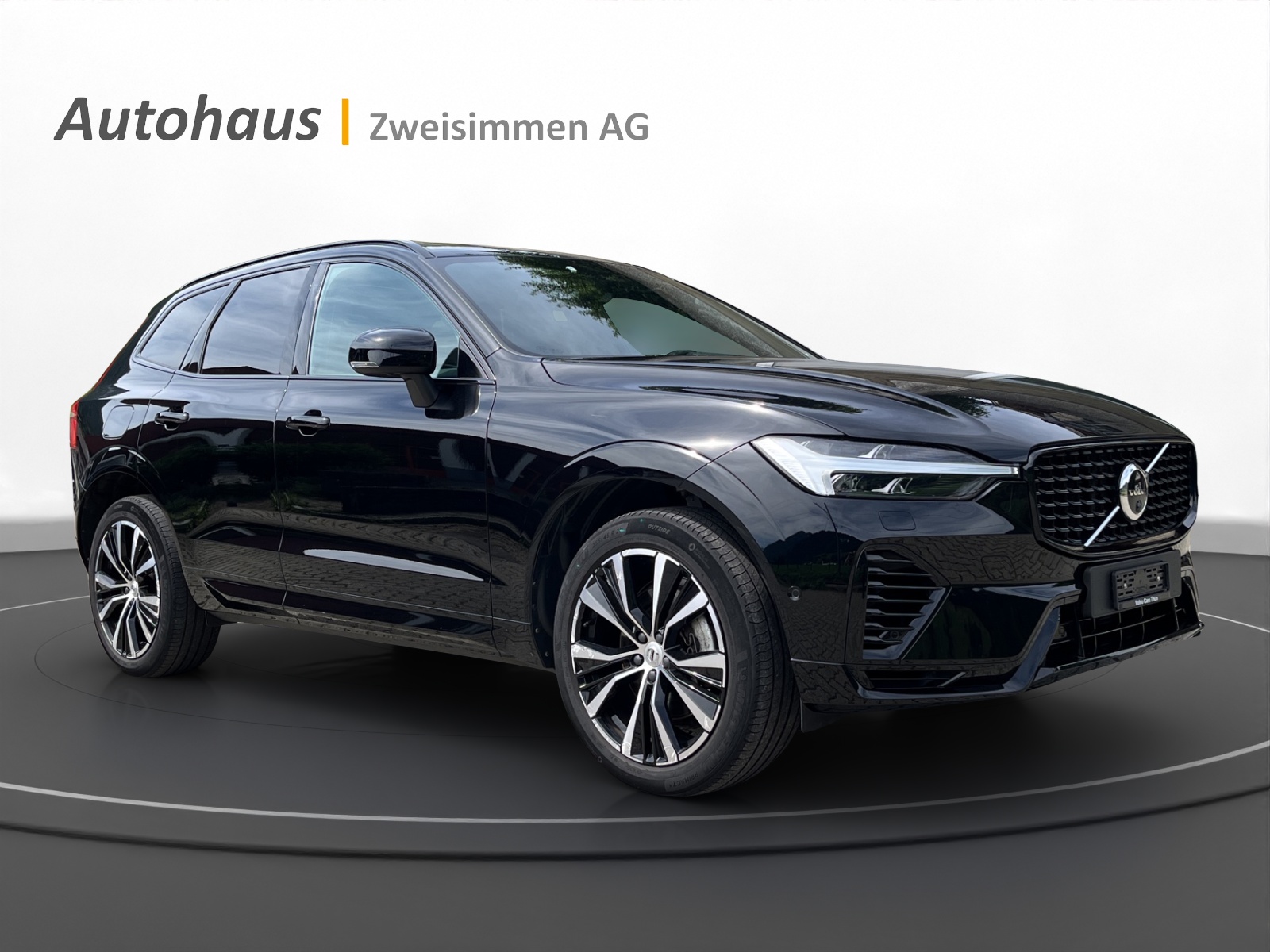 VOLVO XC60 T8 eAWD PluginHybrid Ultimate Dark Geartronic-image-4