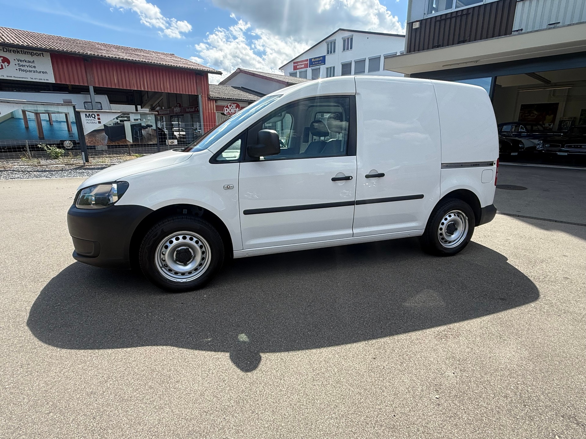 VW Caddy 1.2 TSI-image-2