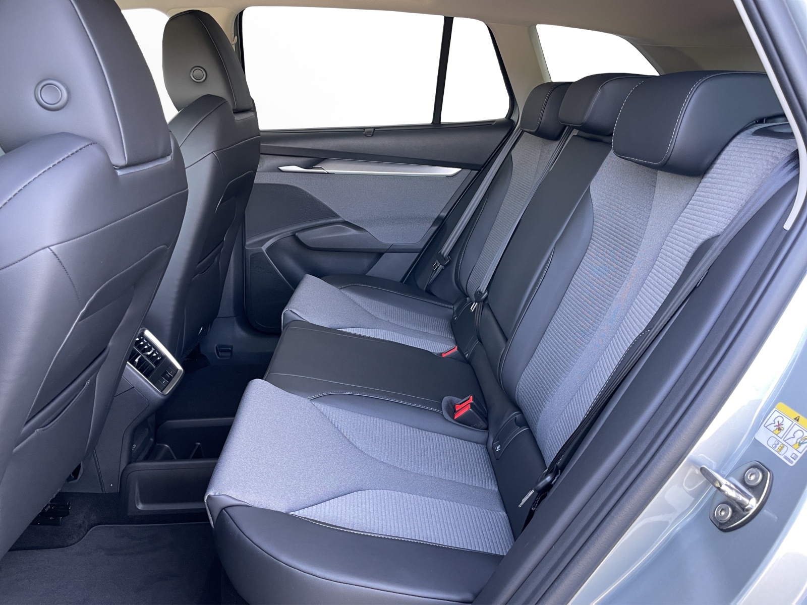 SKODA Enyaq 85 Dynamic-image-13