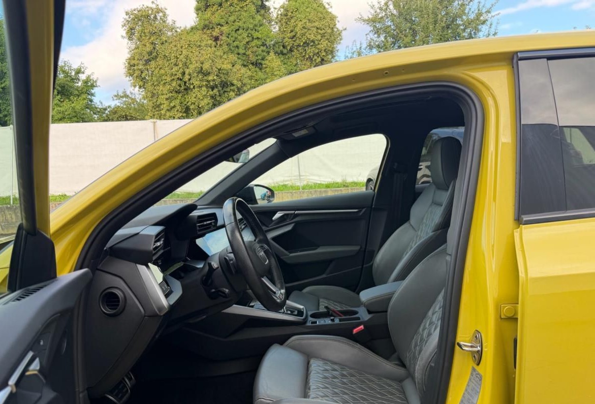 AUDI 2.0 TFSI quattro S-Tronic-image-3