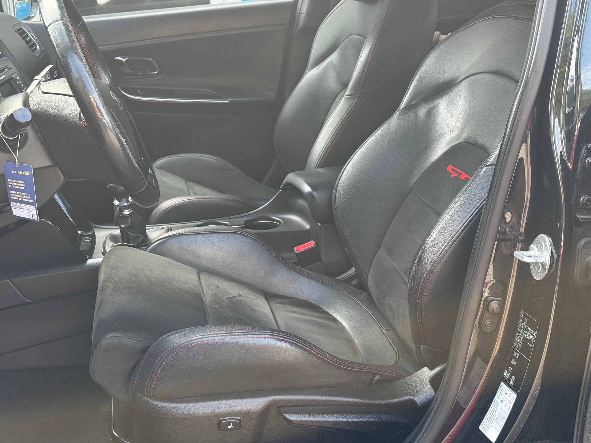 KIA Cee'd 1.6 GDi Turbo GT-image-14
