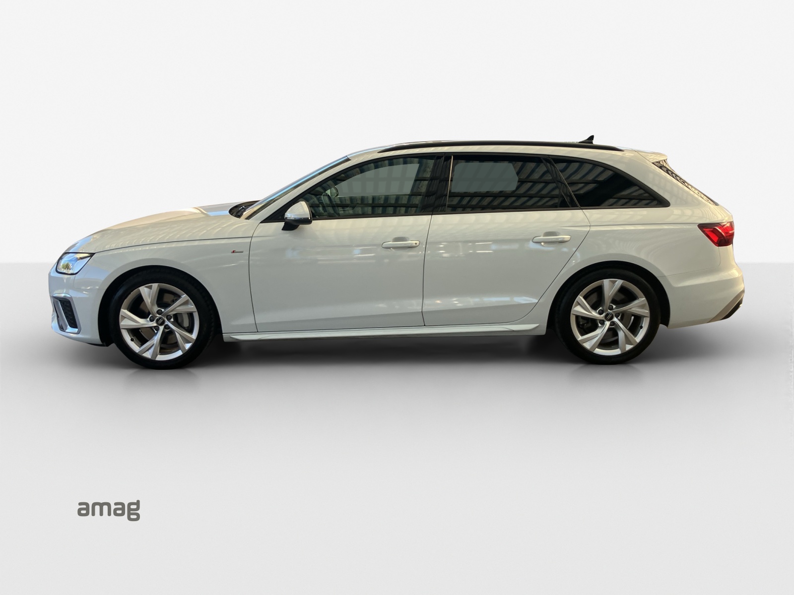 AUDI A4 Avant 45 TFSI S line S-tronic quattro-showroom-element-1