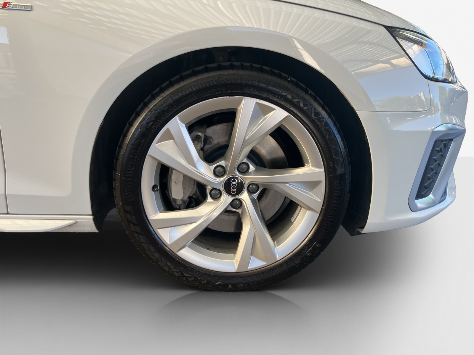 AUDI A4 Avant 45 TFSI S line S-tronic quattro-image-15
