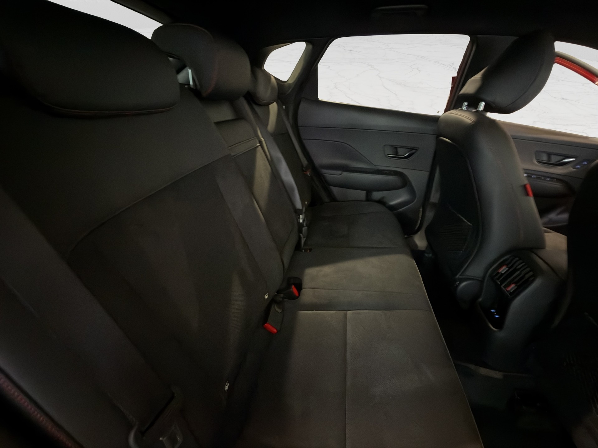 HYUNDAI Kona 1.6 GDi HEV N Line DCT-image-17