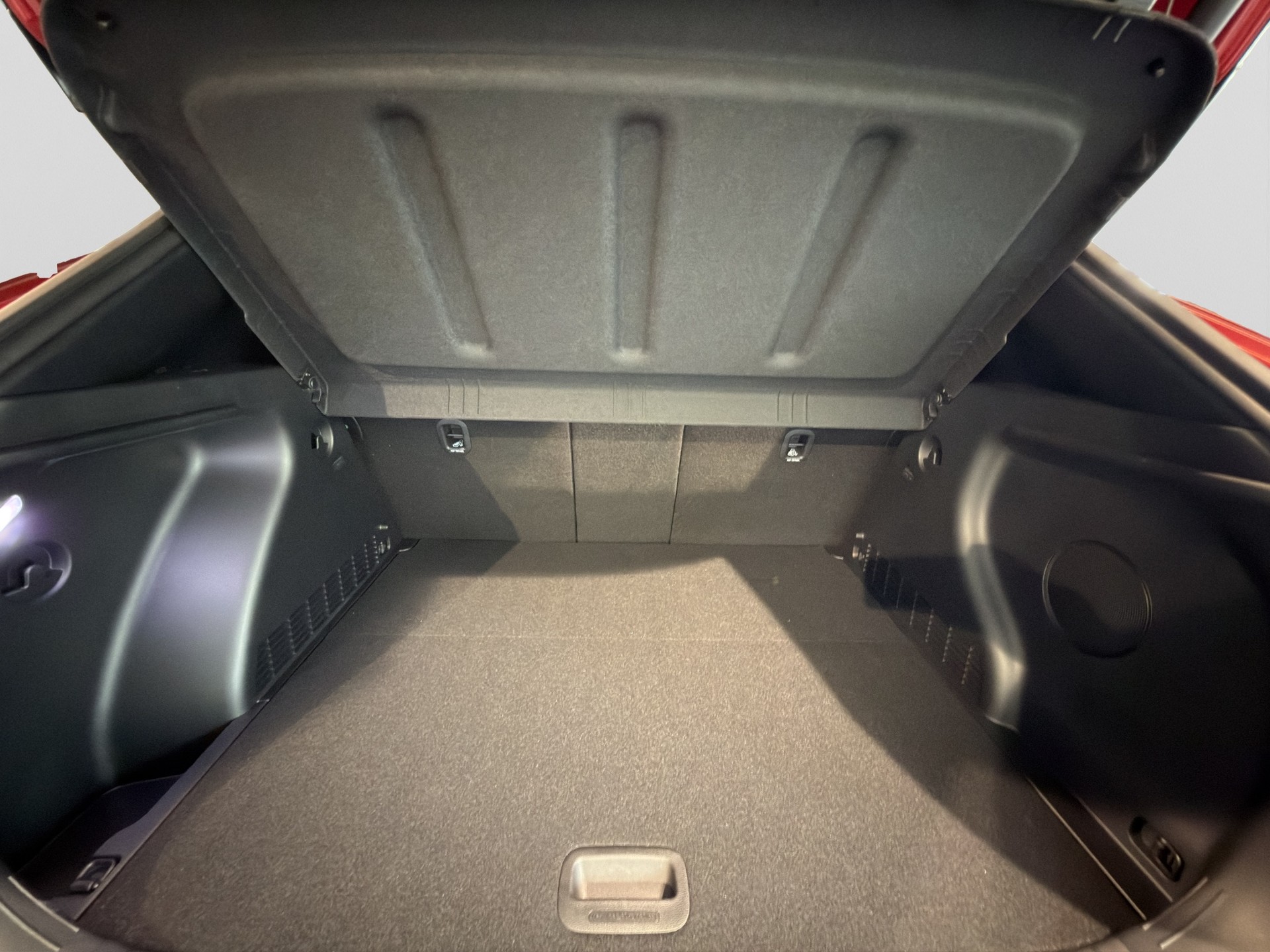 HYUNDAI Kona 1.6 GDi HEV N Line DCT-image-18