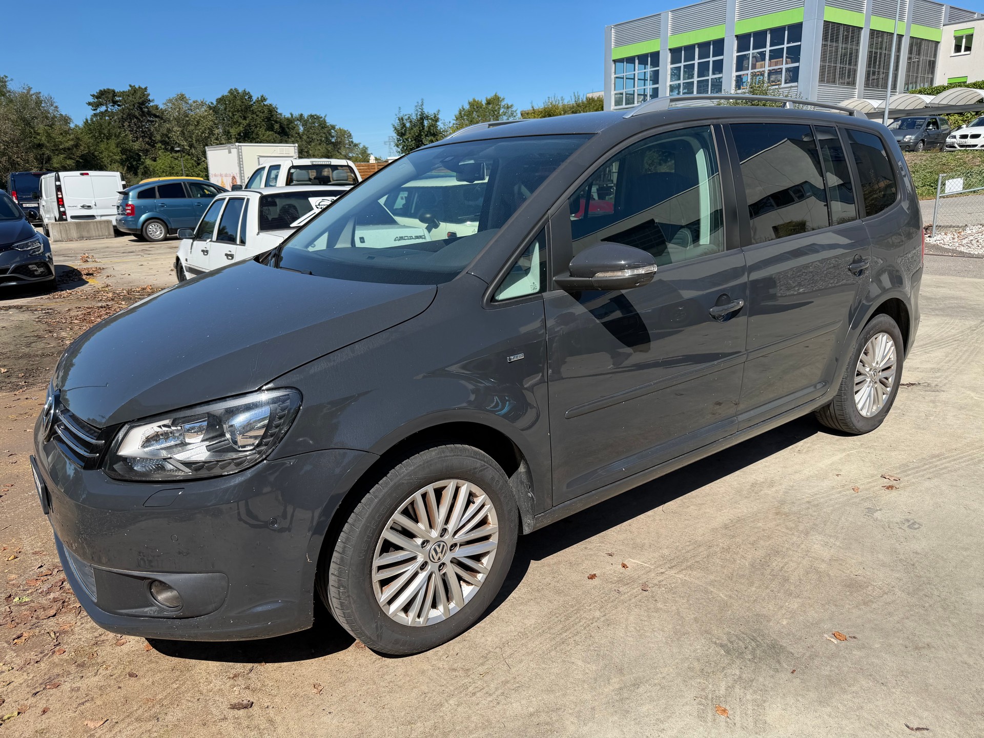 VW Touran 1.4 TSI Trendline-image-0