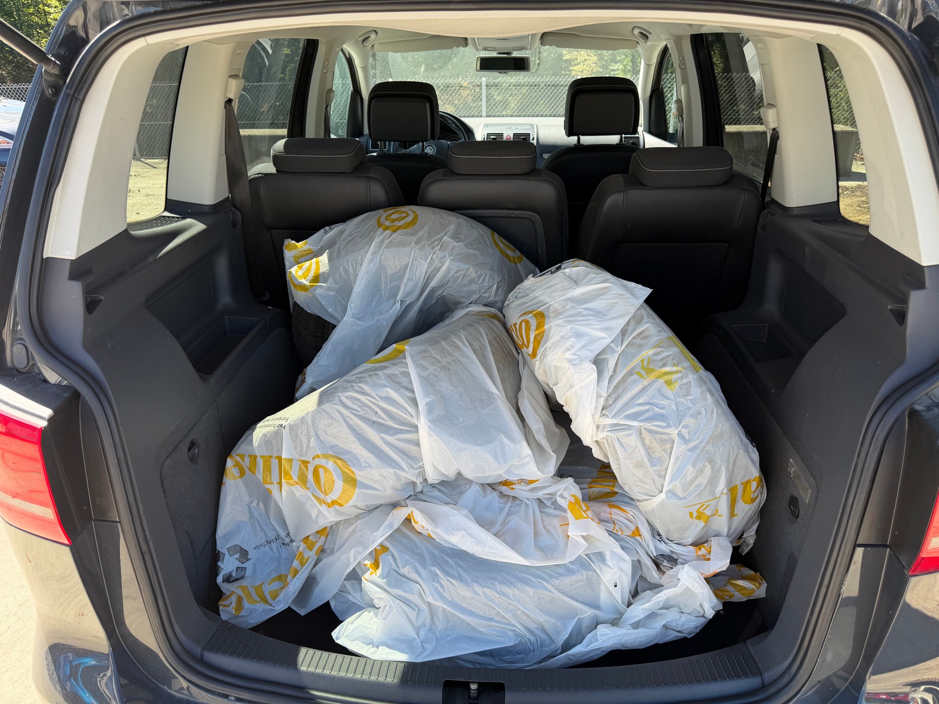 VW Touran 1.4 TSI Trendline-image-9
