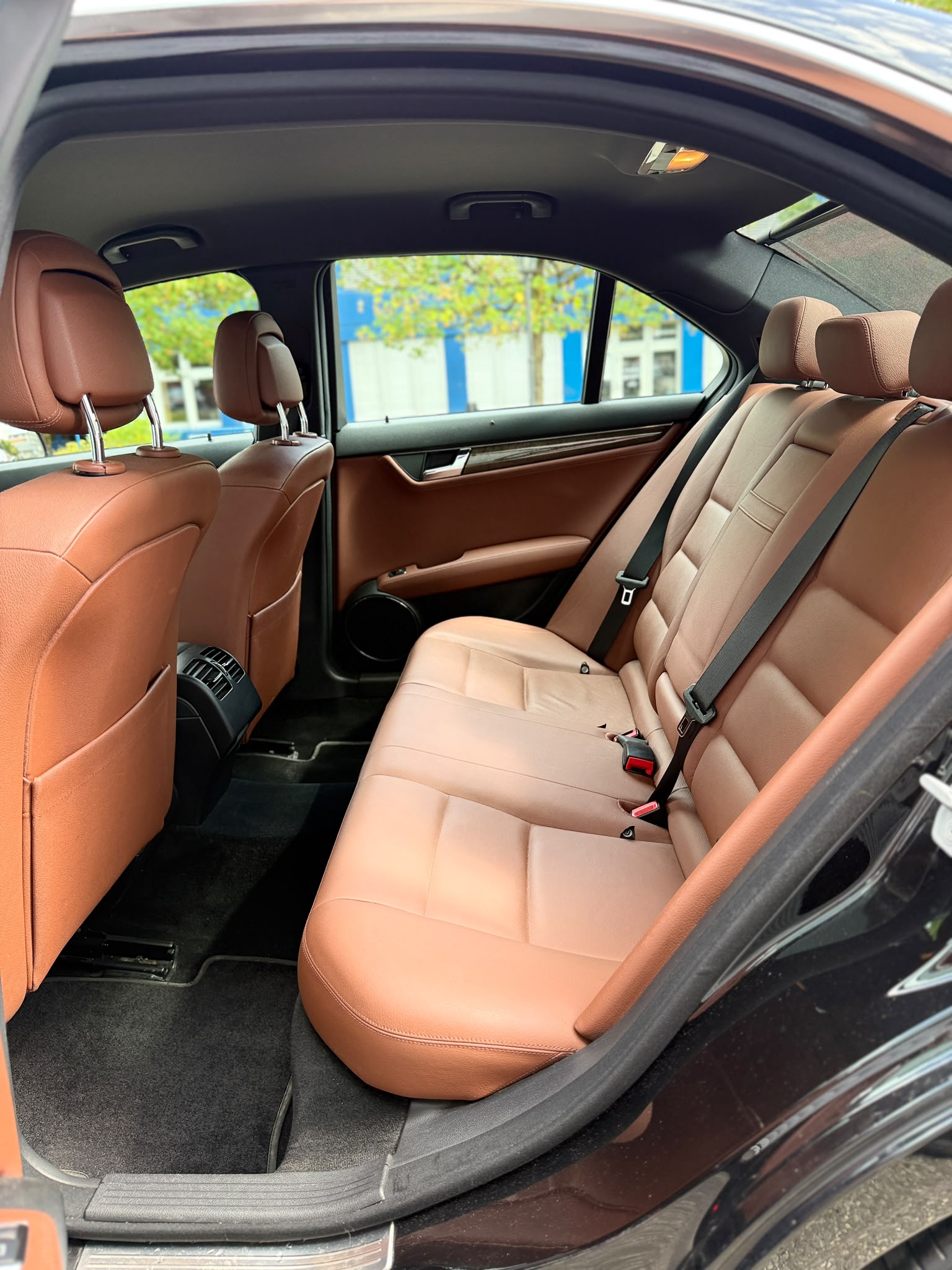 MERCEDES-BENZ C 300 V6 4matic-image-9