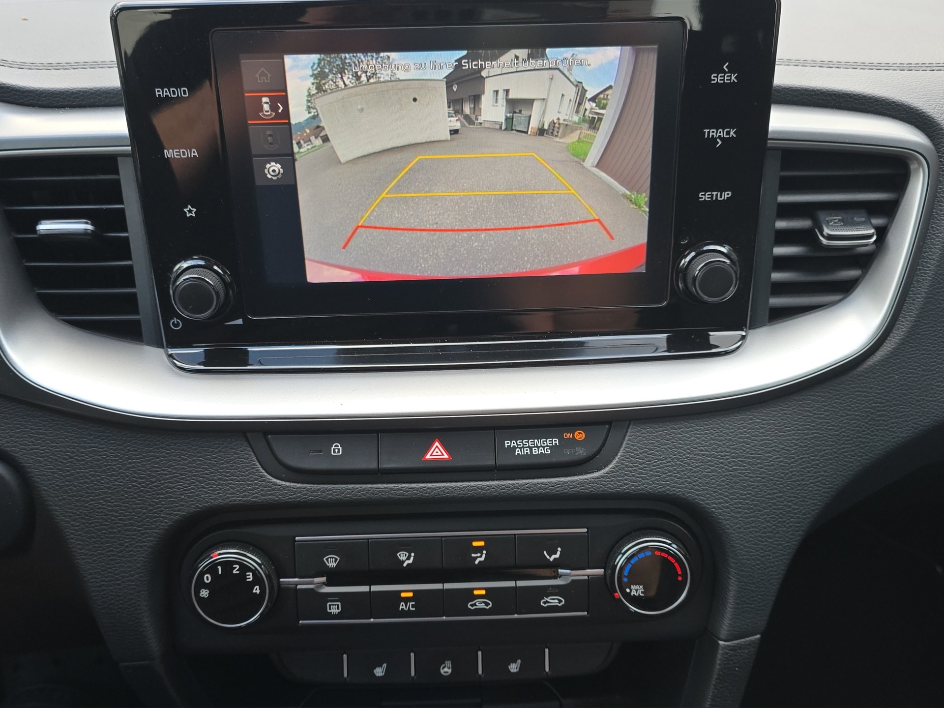 KIA Ceed 1.0 T-GDi Power-image-13