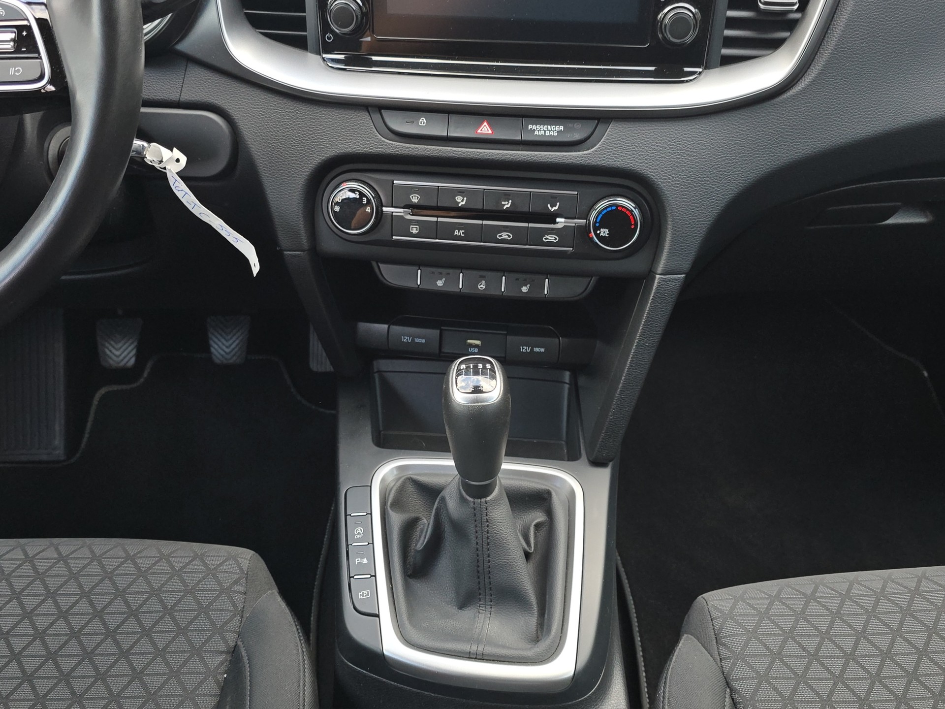 KIA Ceed 1.0 T-GDi Power-image-11