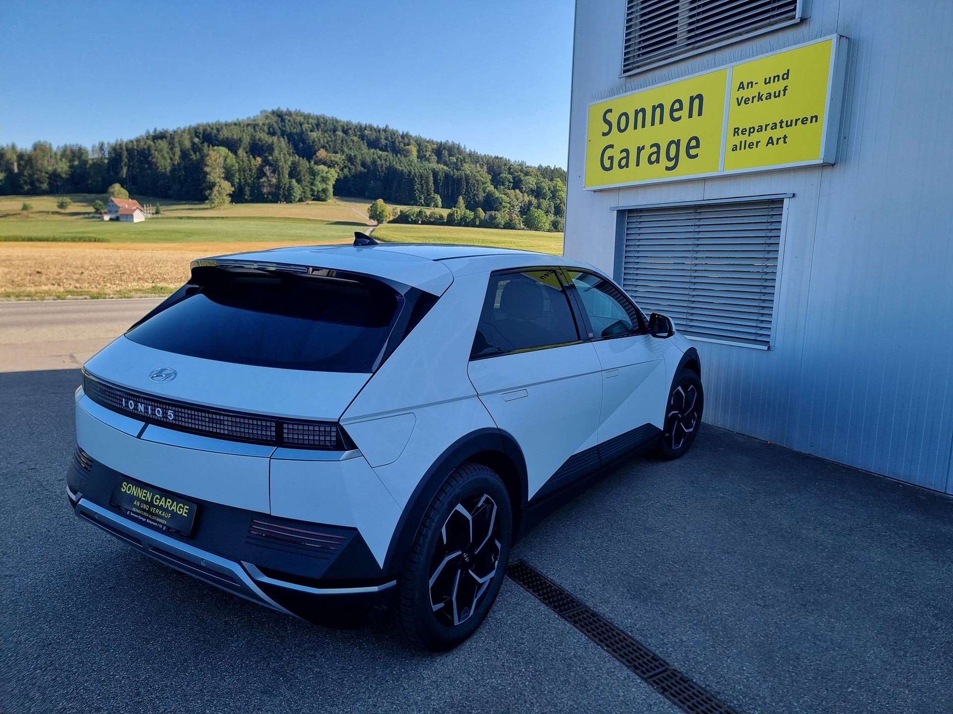 HYUNDAI Ioniq 5 77kWh Amplia 2WD-image-12