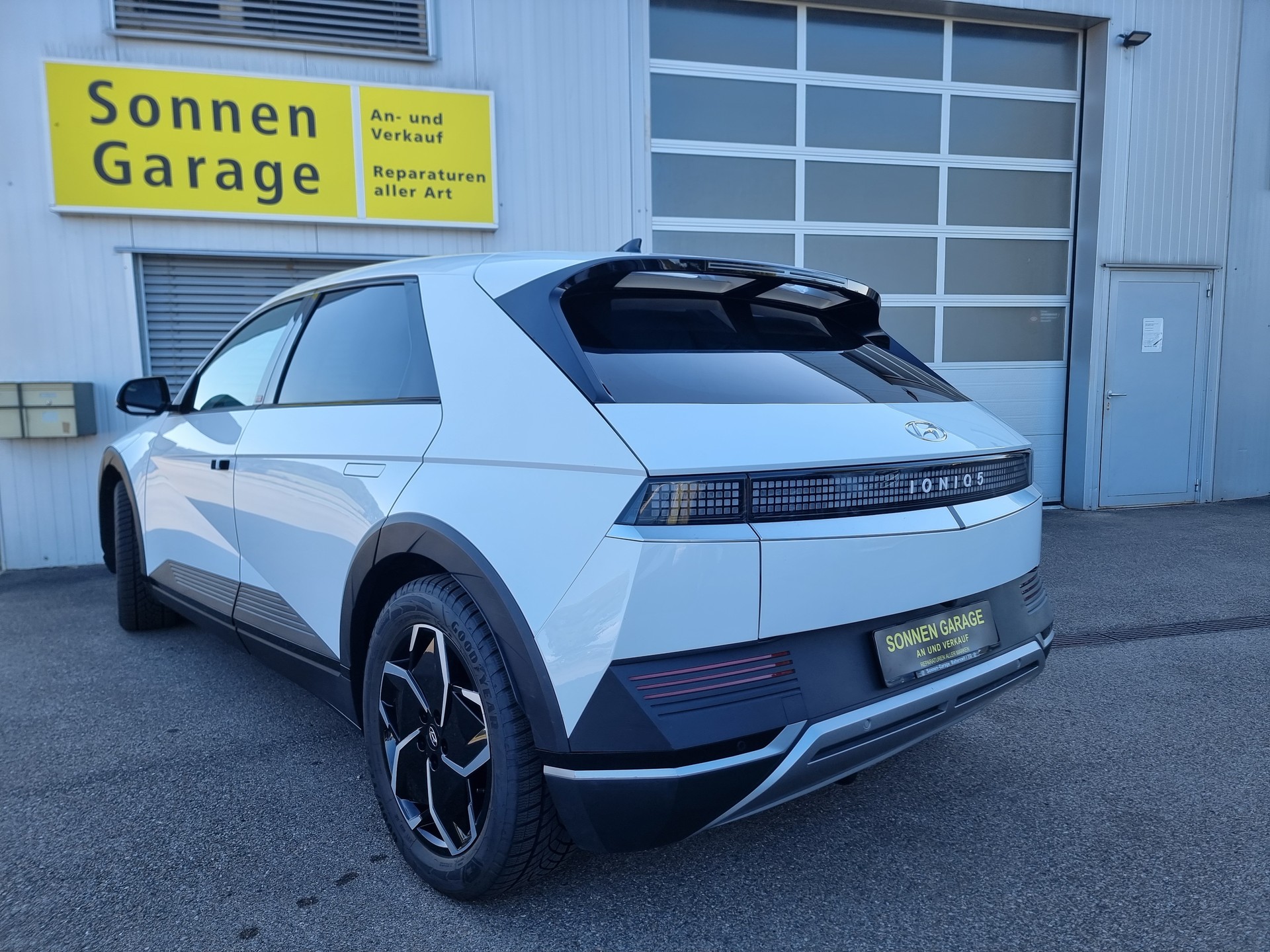 HYUNDAI Ioniq 5 77kWh Amplia 2WD-image-11
