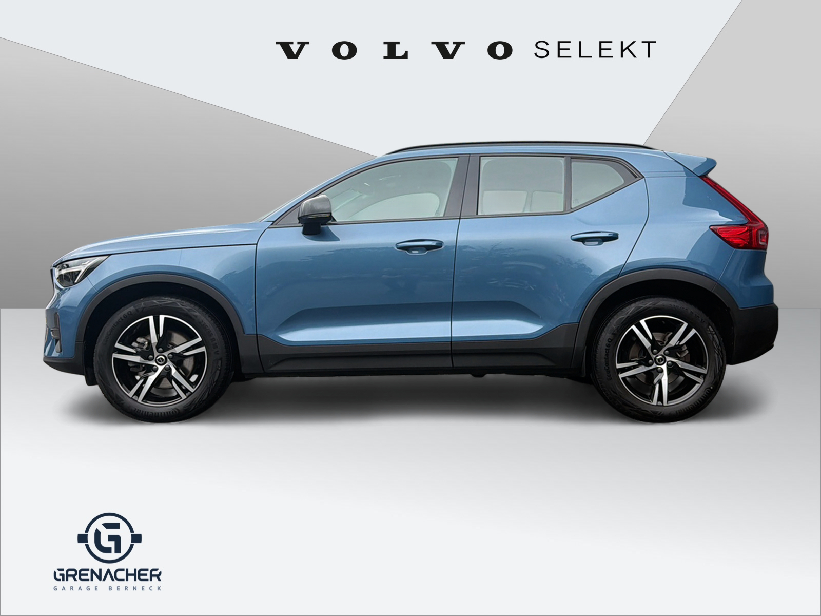 VOLVO XC40 2.0 B5 MH Plus Dark AWD-showroom-element-1