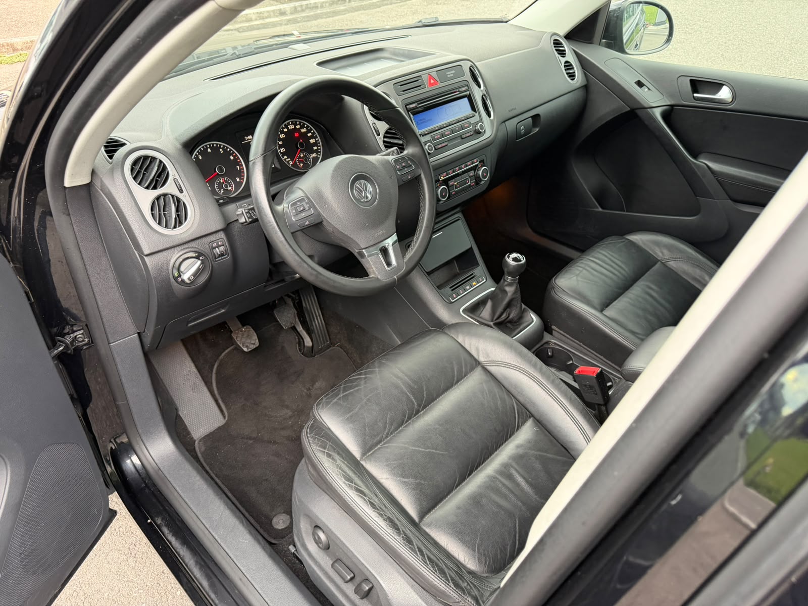 VW Tiguan 1.4 TSI BlueMotion Value 4x2-image-6