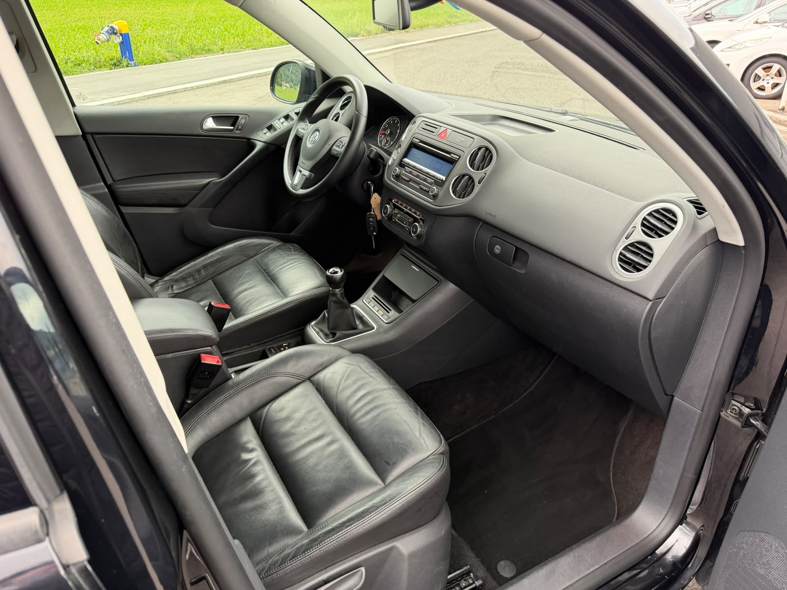 VW Tiguan 1.4 TSI BlueMotion Value 4x2-image-7