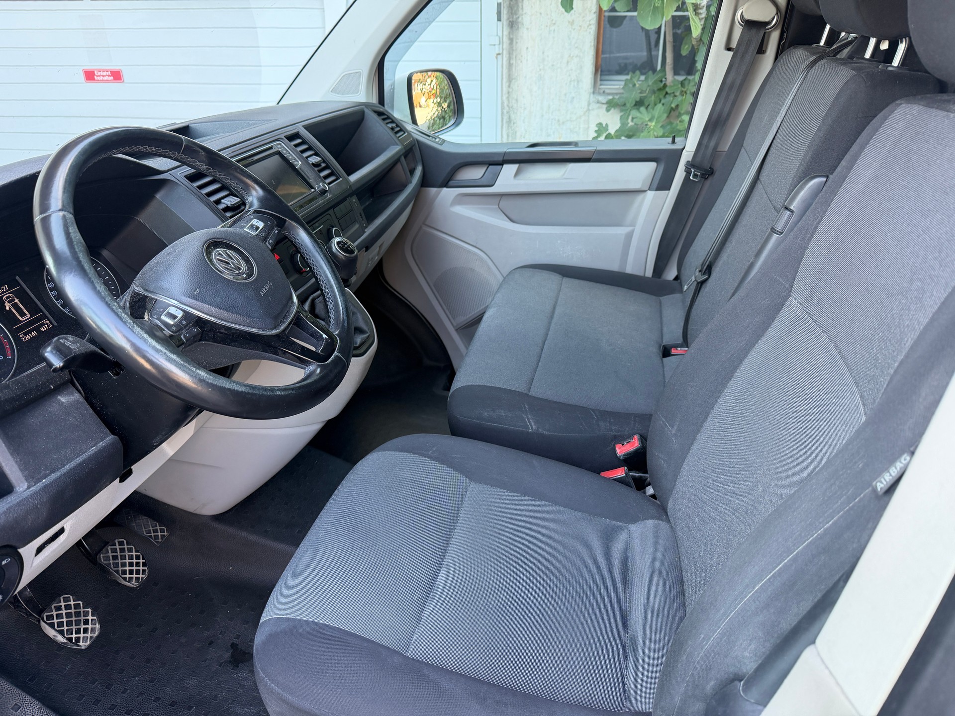 VW T6-image-5