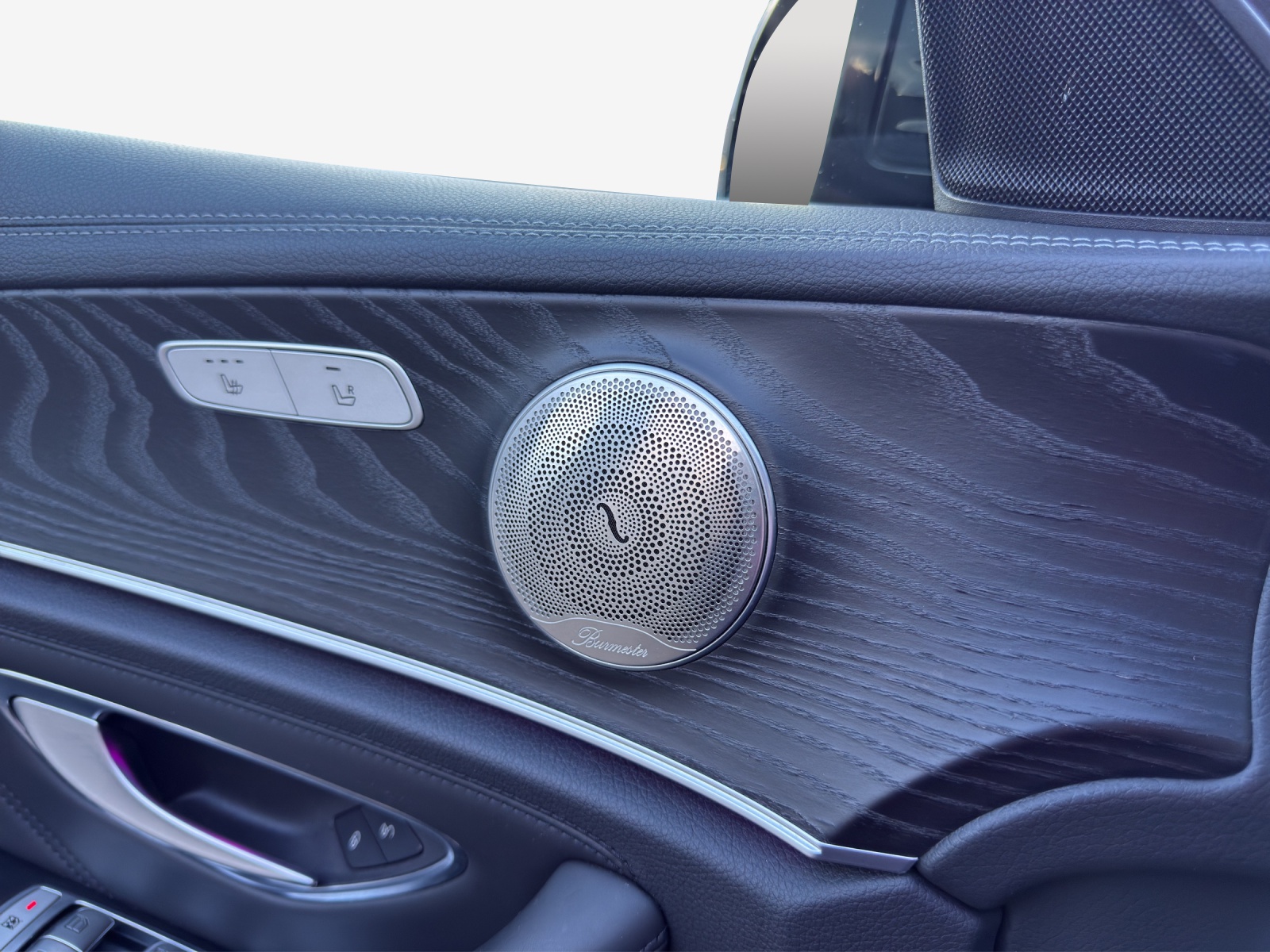 MERCEDES-BENZ E 53 AMG 4Matic+ Speedshift MCT-image-15