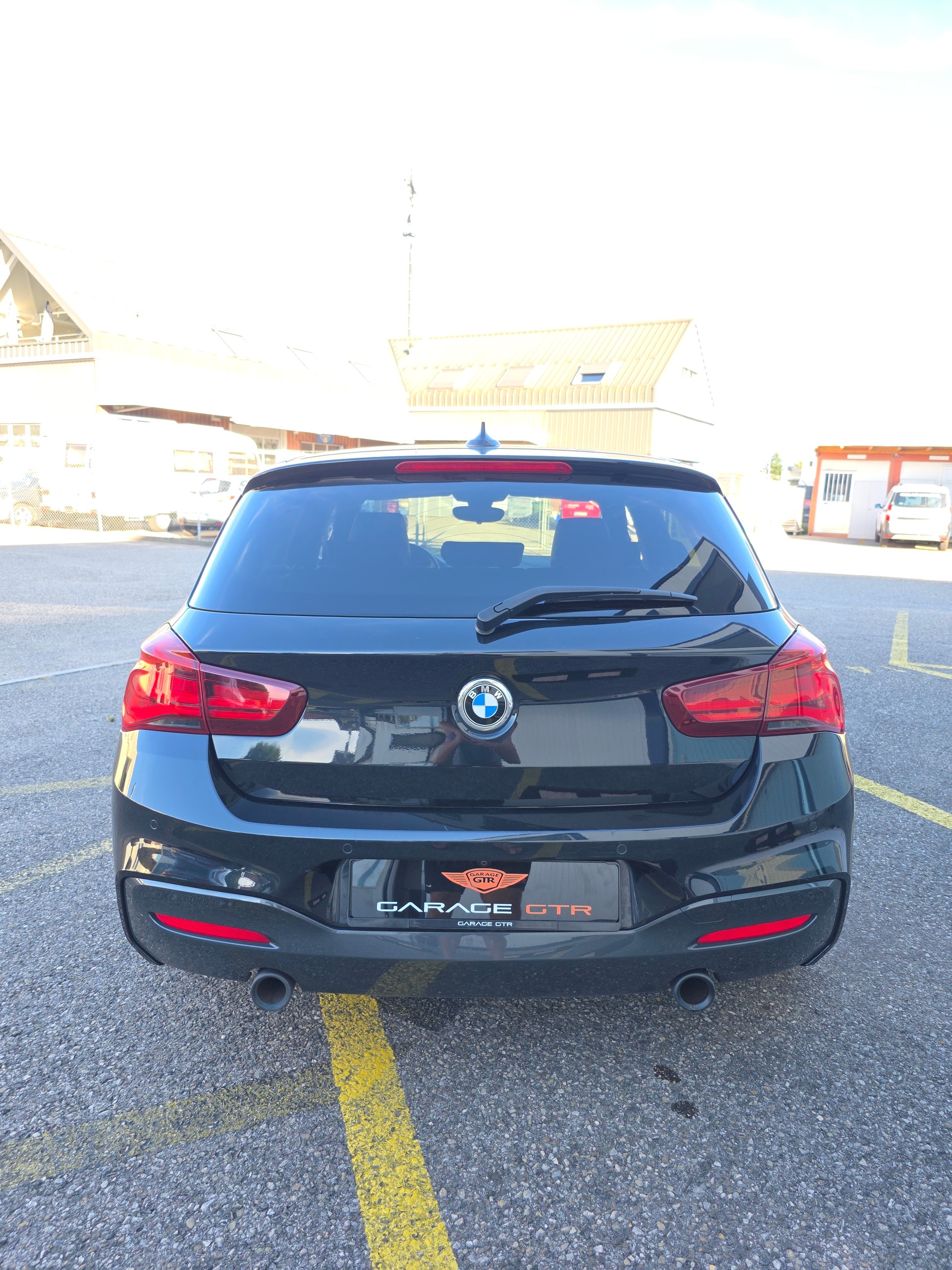 BMW M140i xDrive Steptronic-image-4