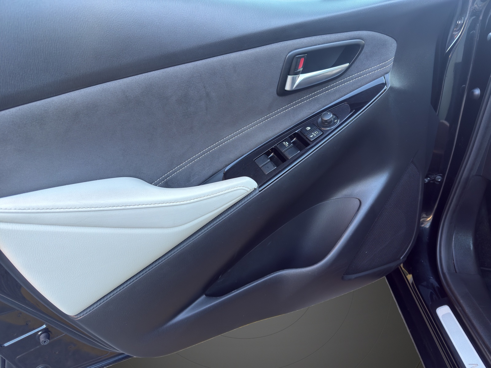 MAZDA 2 G 90 Revolution-image-14