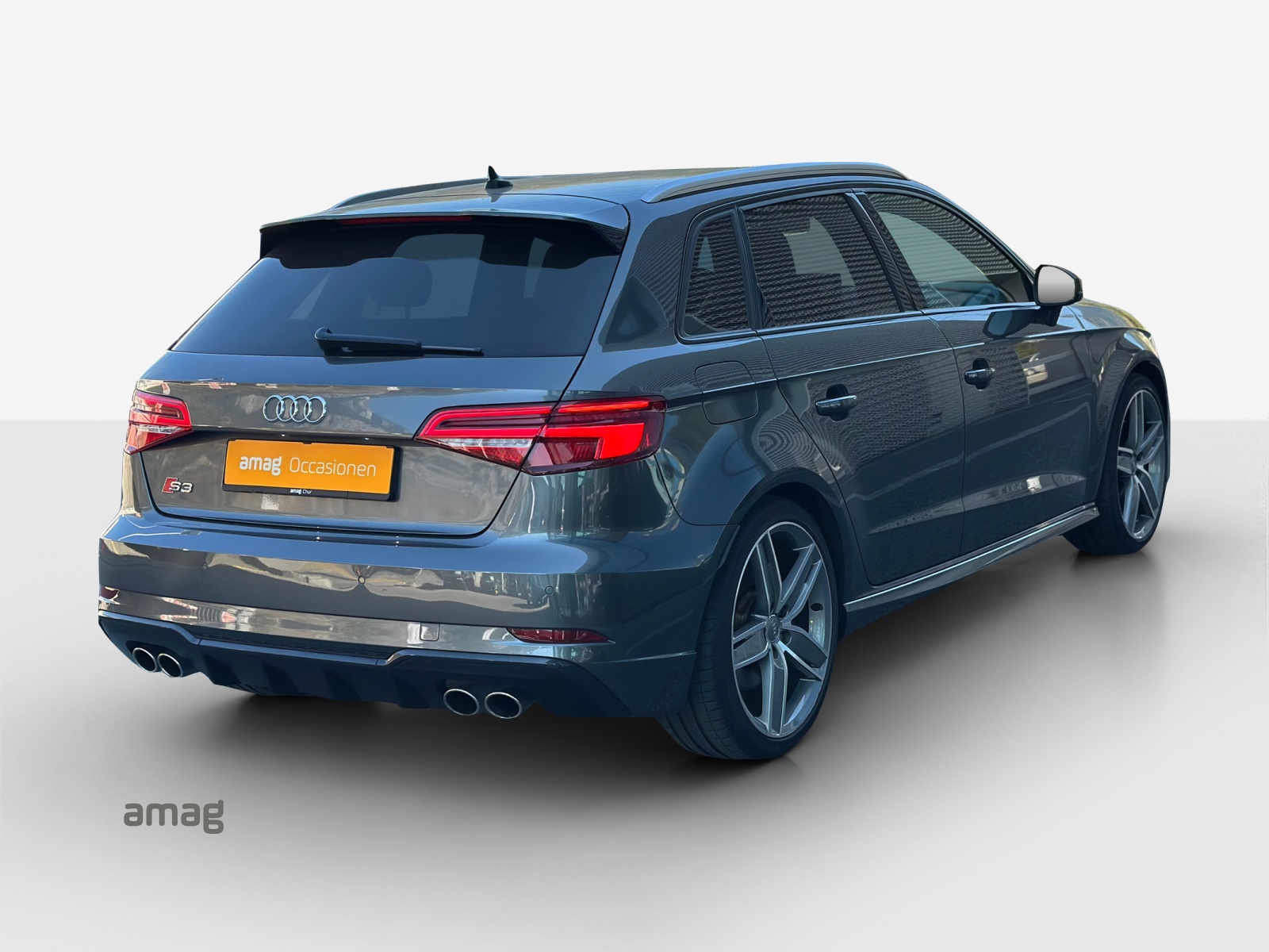 AUDI S3 Sportback 2.0 TFSI quattro S-tronic-image-4