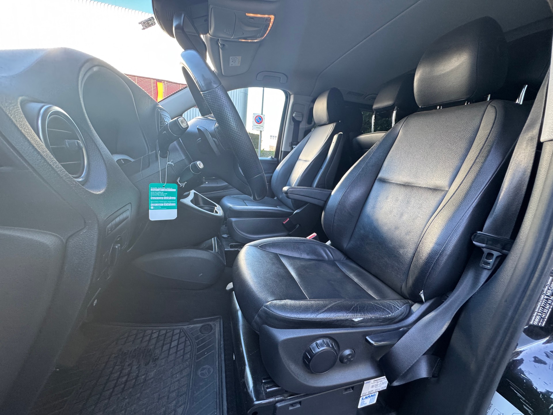 MERCEDES-BENZ Vito 119 BlueTEC Tourer Select L 4Matic 7G-Tronic-image-6