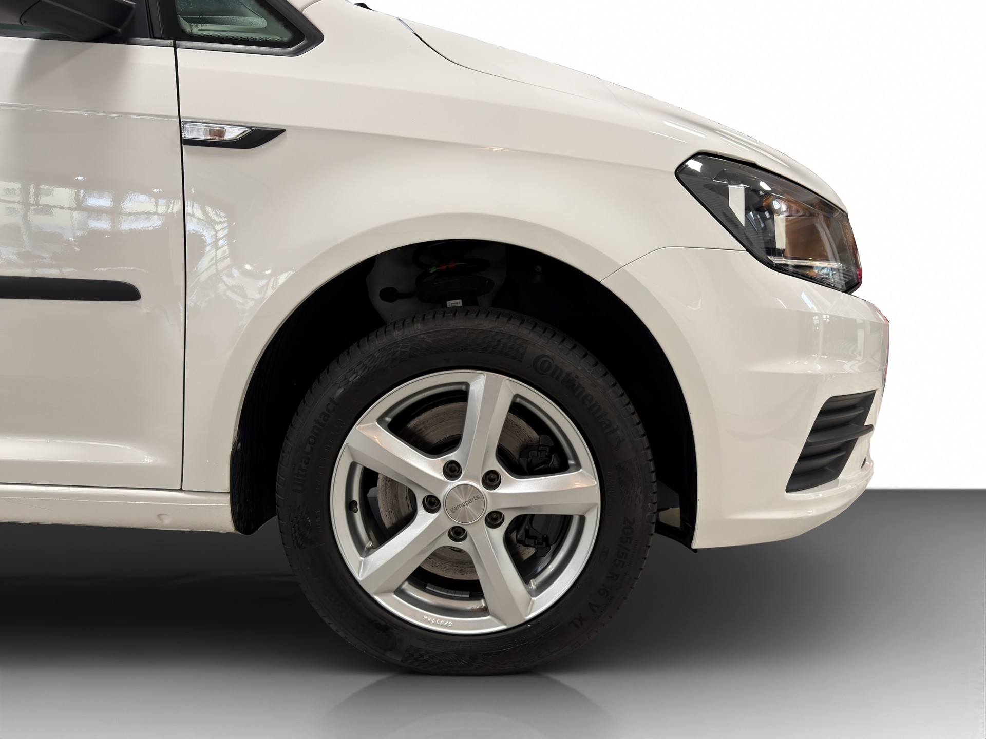 VW Caddy Maxi 1.4 TSI Family-image-5