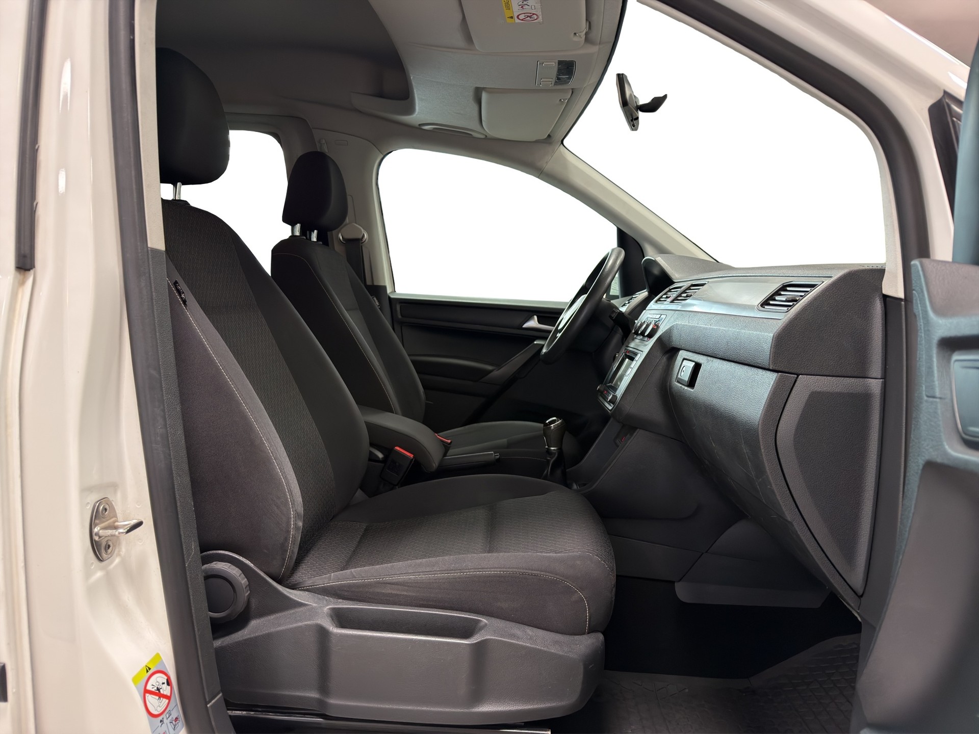 VW Caddy Maxi 1.4 TSI Family-image-7