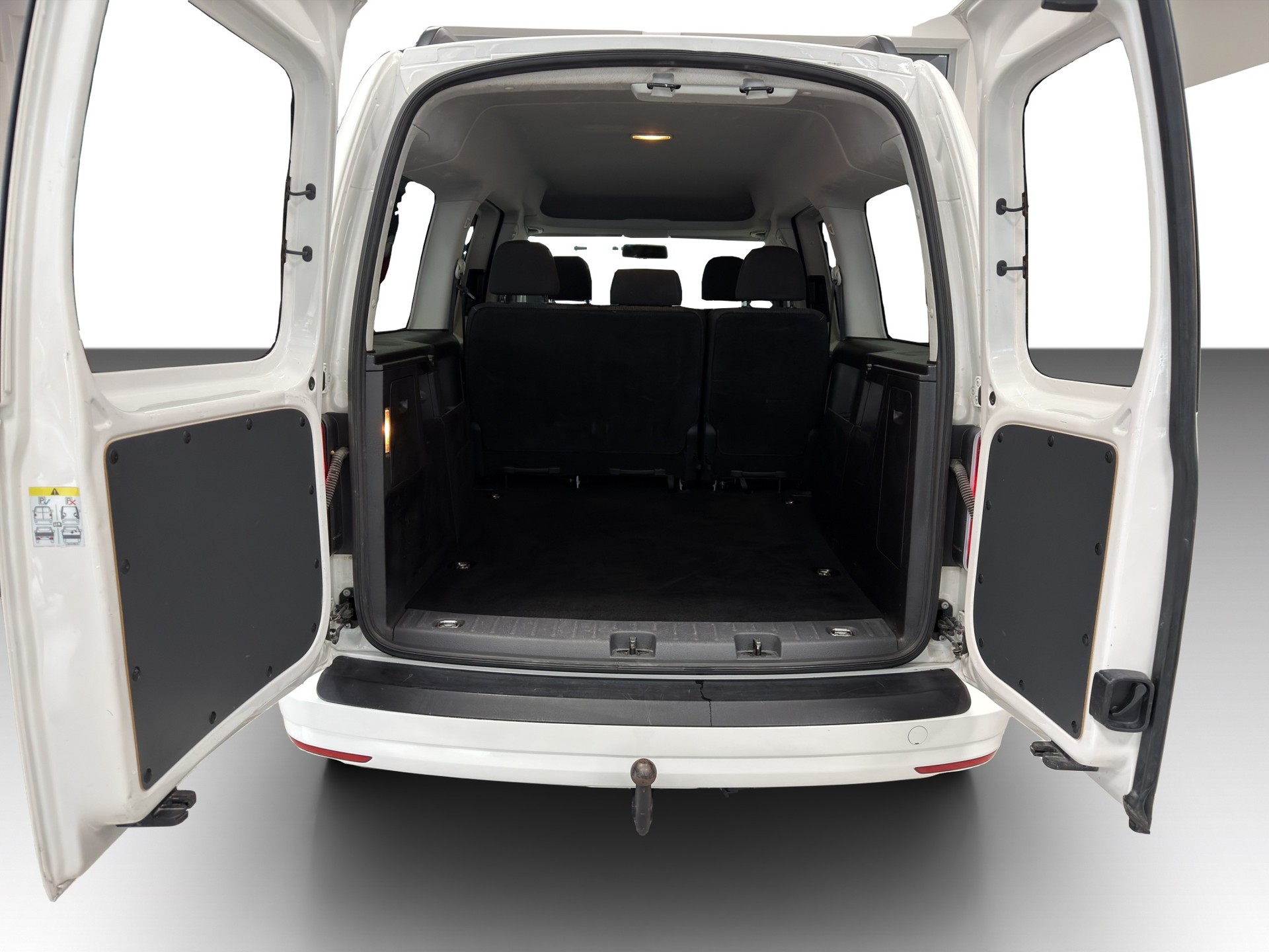 VW Caddy Maxi 1.4 TSI Family-image-13