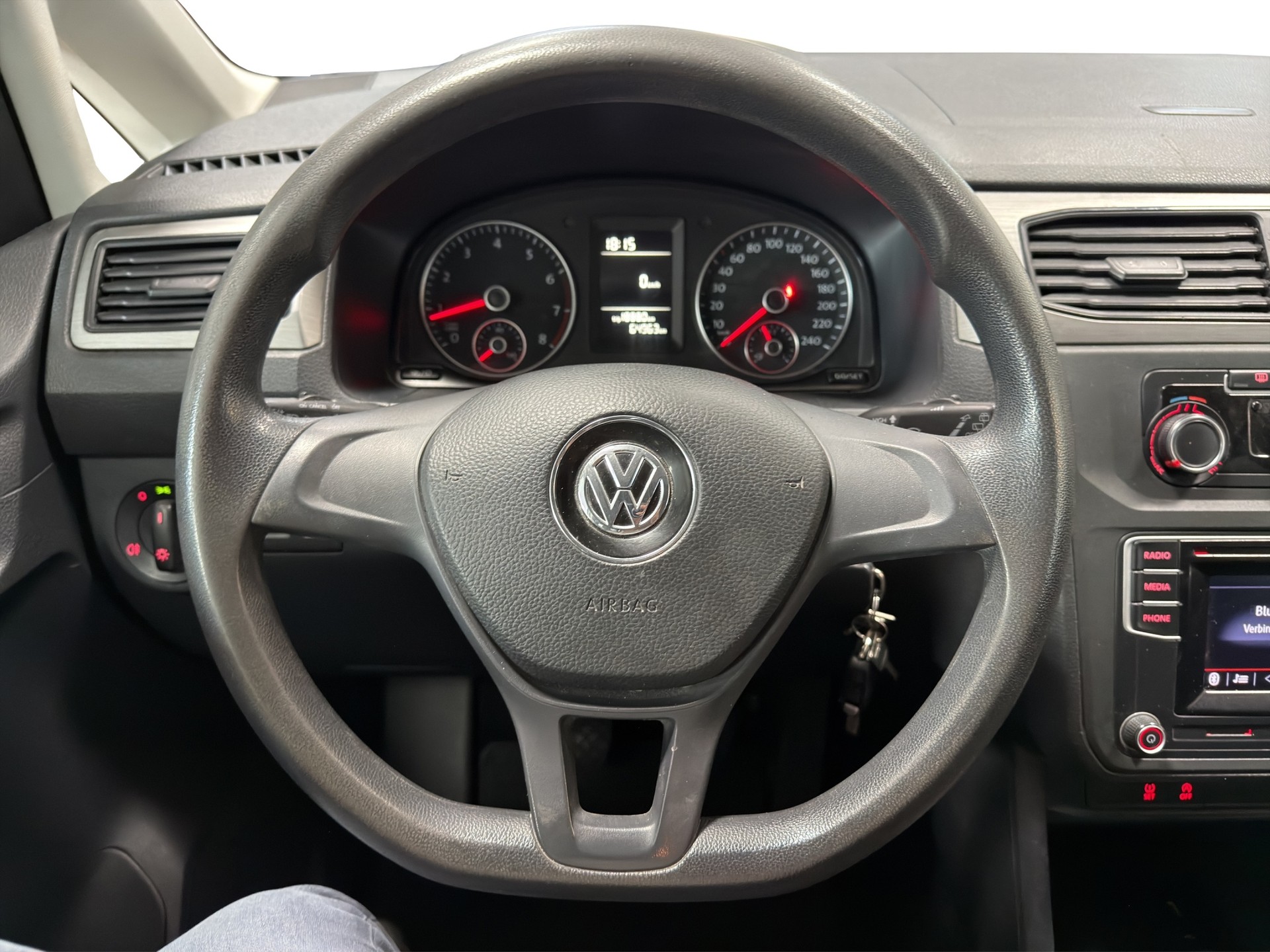 VW Caddy Maxi 1.4 TSI Family-image-22