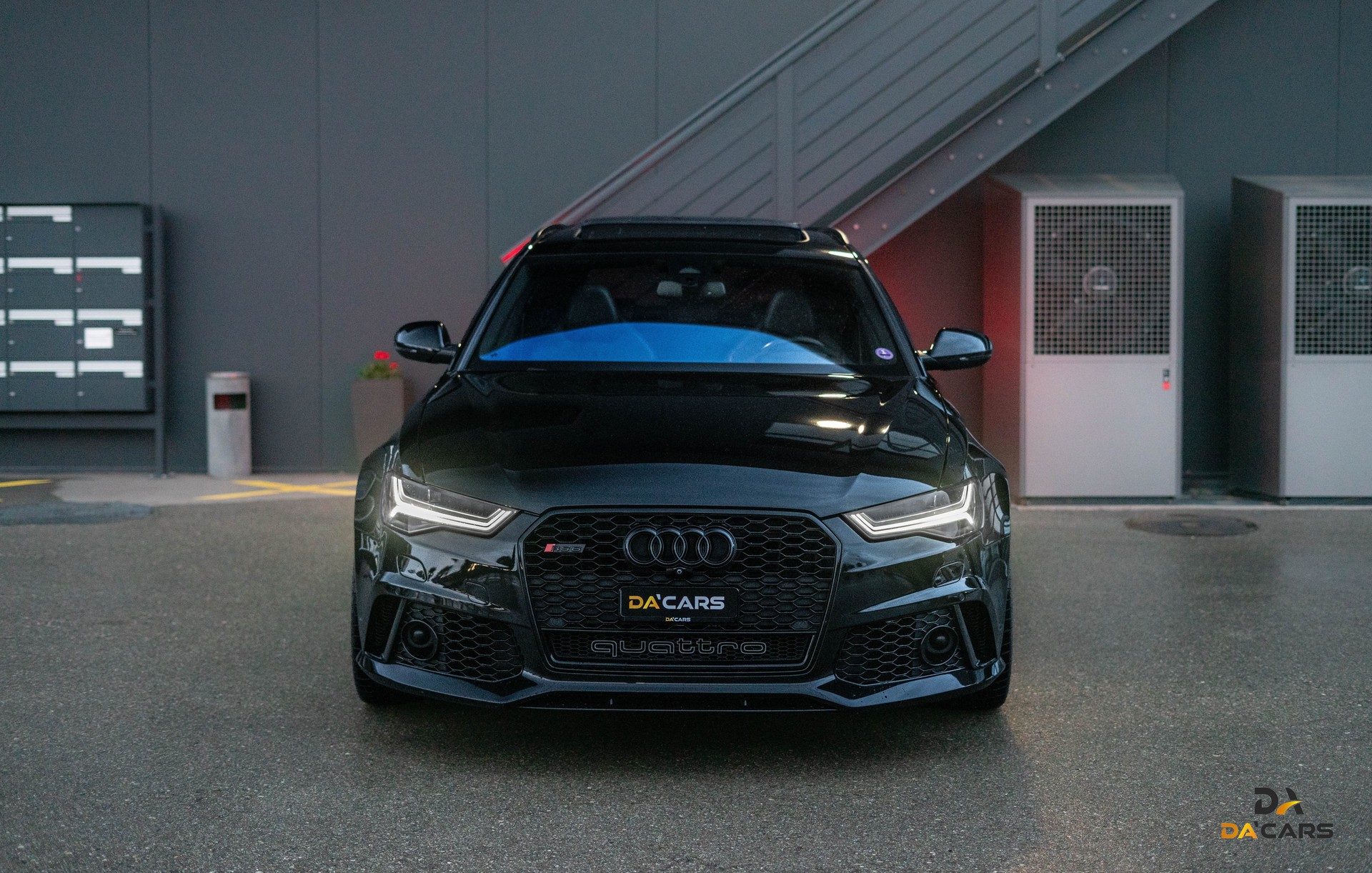 AUDI RS6 Avant 4.0 TFSI V8 performance quattro-image-1