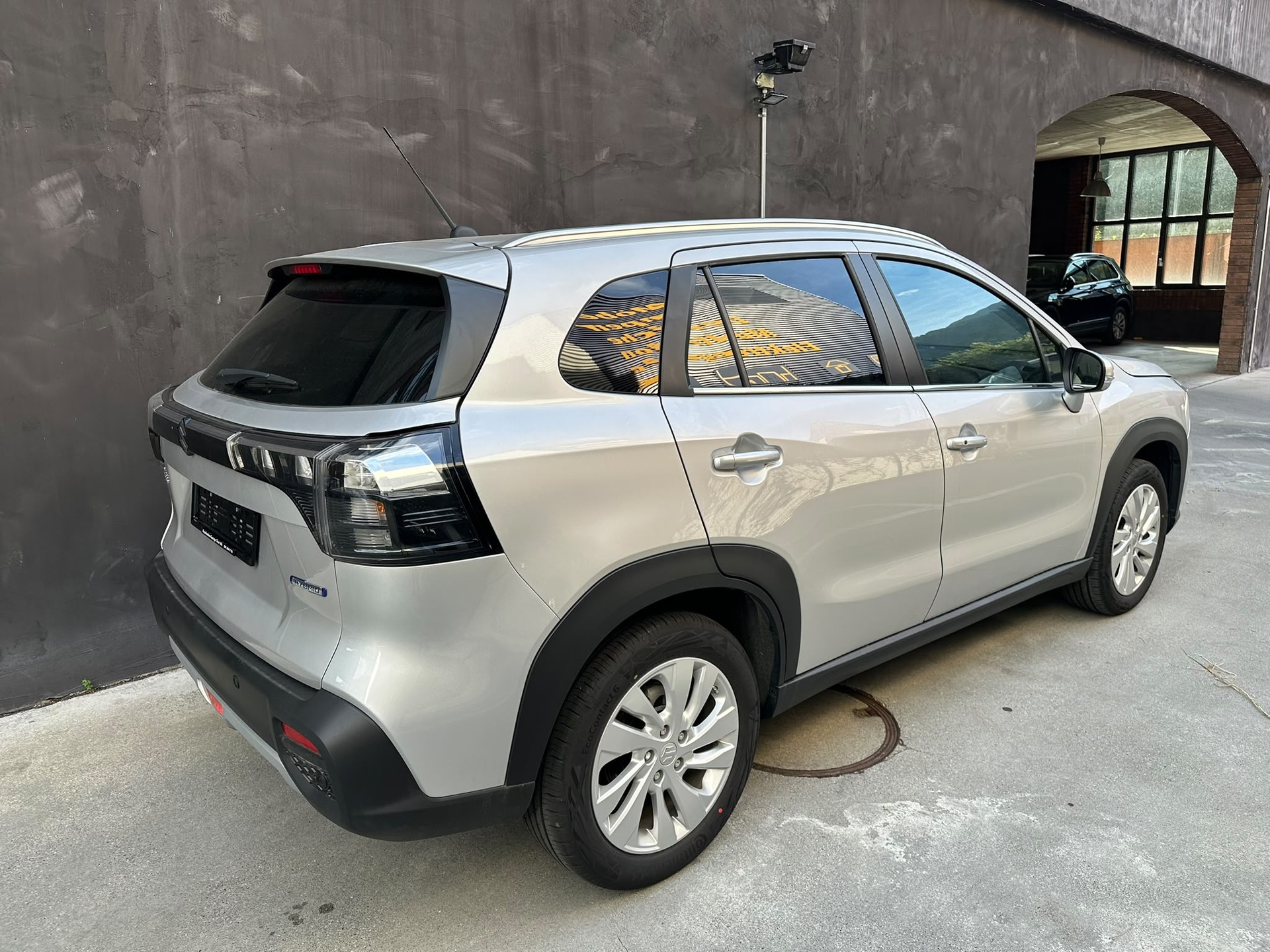 SUZUKI S-Cross 1.4 Compact+ Hybrid AllGrip Automat-image-6