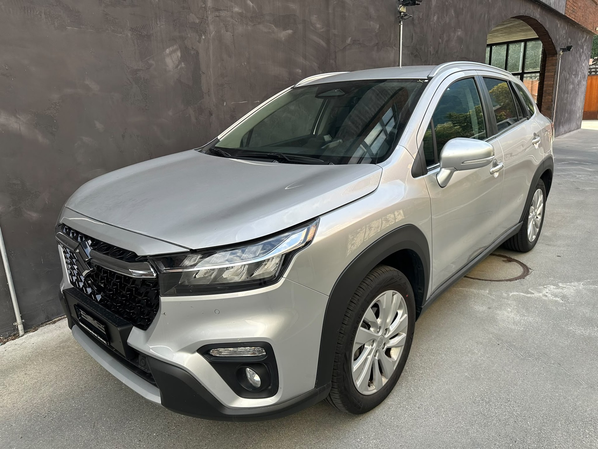 SUZUKI S-Cross 1.4 Compact+ Hybrid AllGrip Automat-image-3