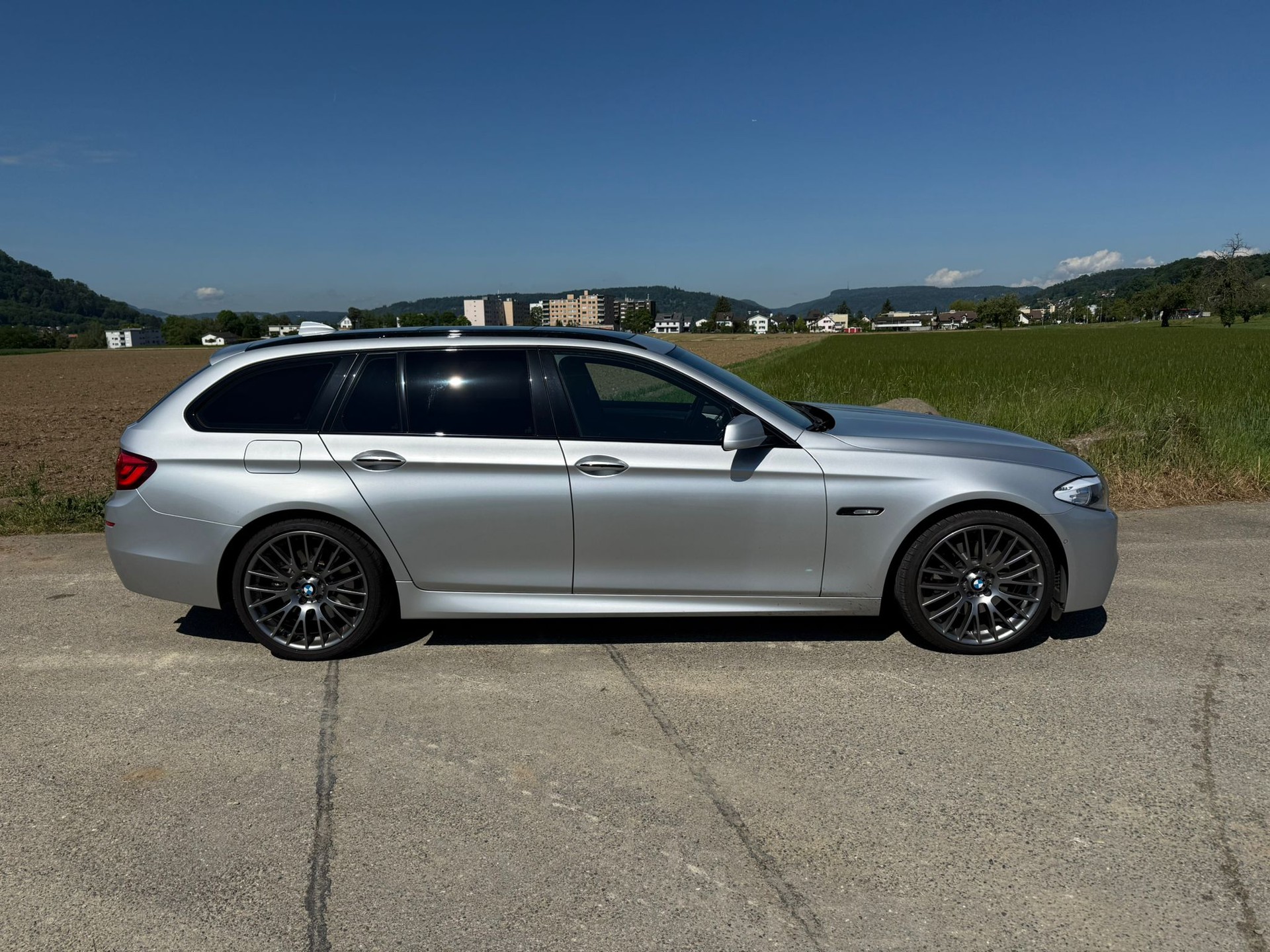 BMW 535i xDrive Touring Steptronic-image-5