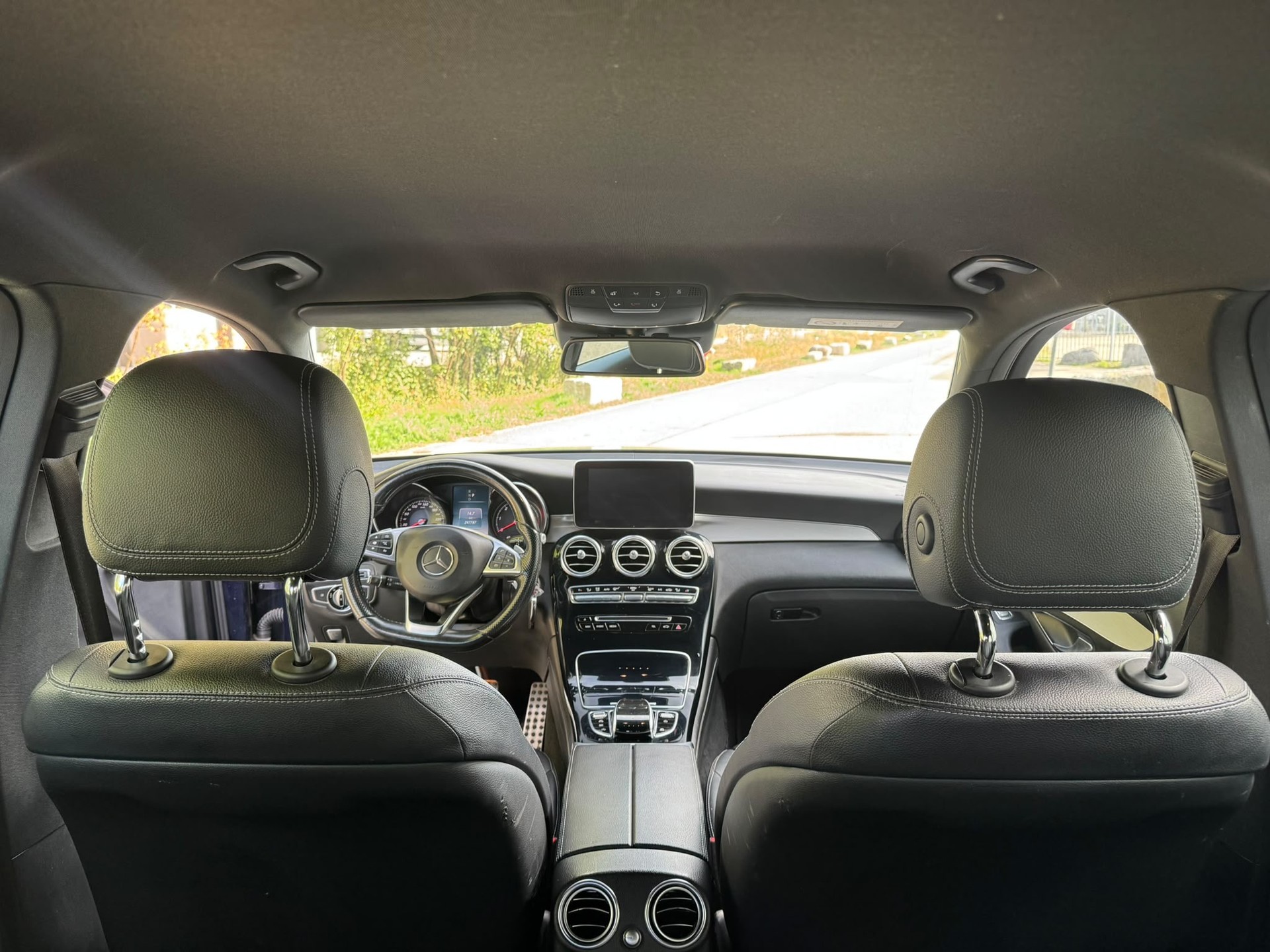 MERCEDES-BENZ GLC 220d Off-Road 4Matic 9G-Tronic-image-12