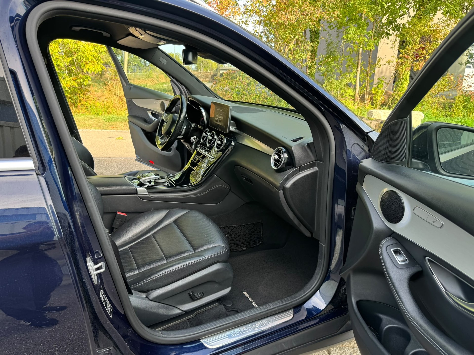 MERCEDES-BENZ GLC 220d Off-Road 4Matic 9G-Tronic-image-9