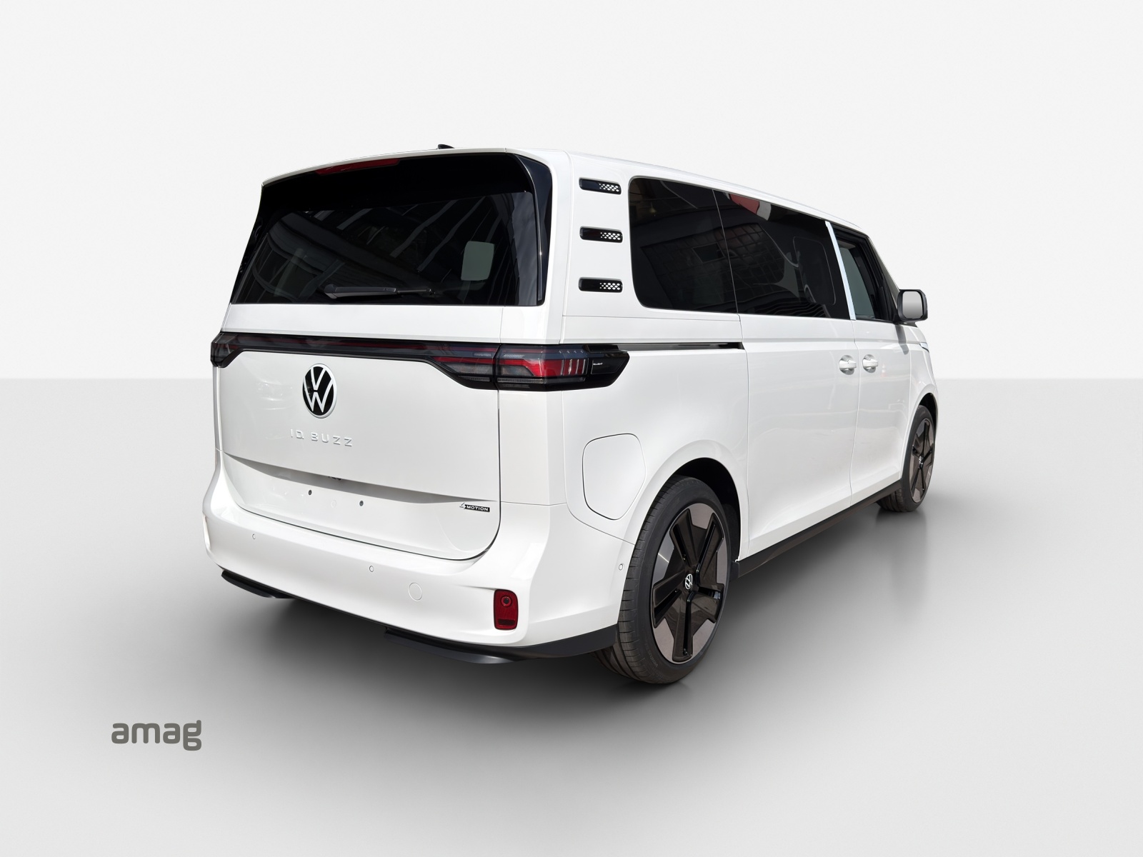 VW ID.Buzz LWB Pro 4 Motion-image-4