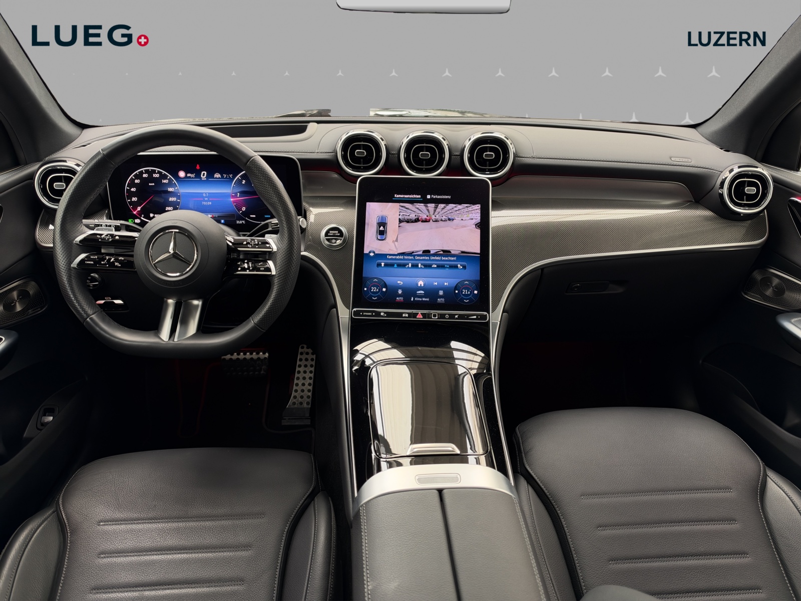 MERCEDES-BENZ GLC 300 d 4Matic AMG Line 9G-Tronic-image-10
