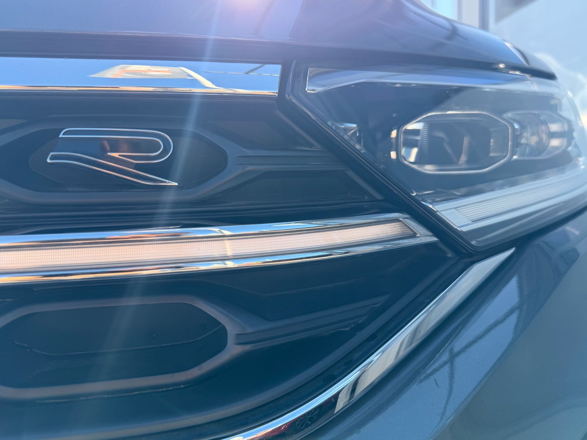 VW T-Roc R-Line 4Motion-image-6