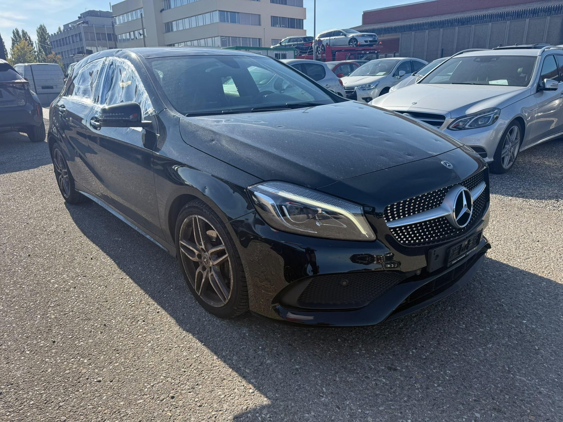 MERCEDES-BENZ A-Klasse W176 A 180 AMG Line-image-2