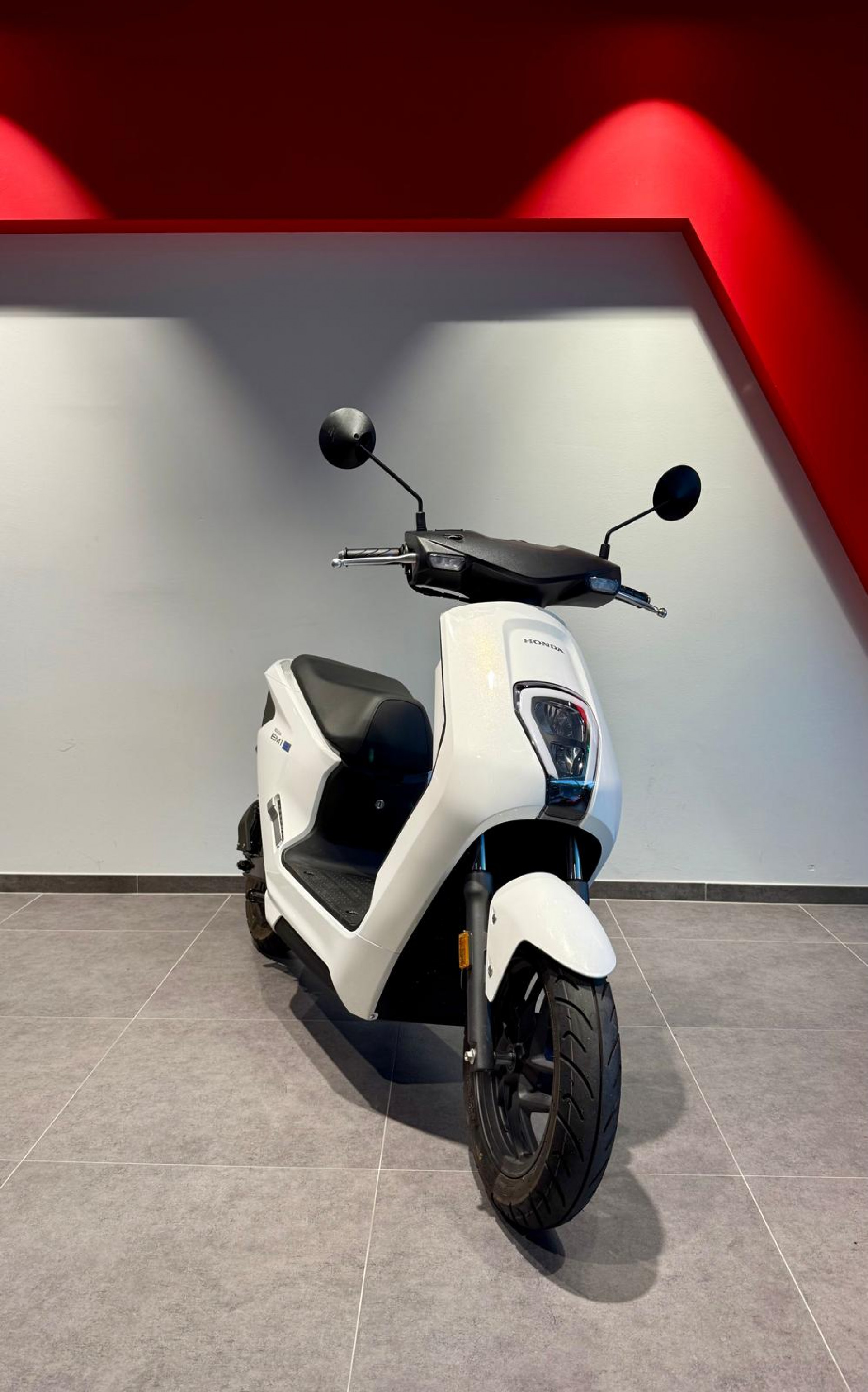 HONDA EM1 e
