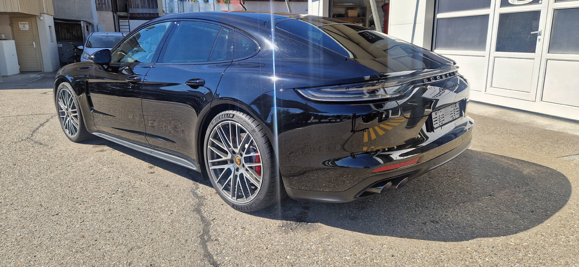 PORSCHE Panamera 4.0 V8 GTS+-image-15