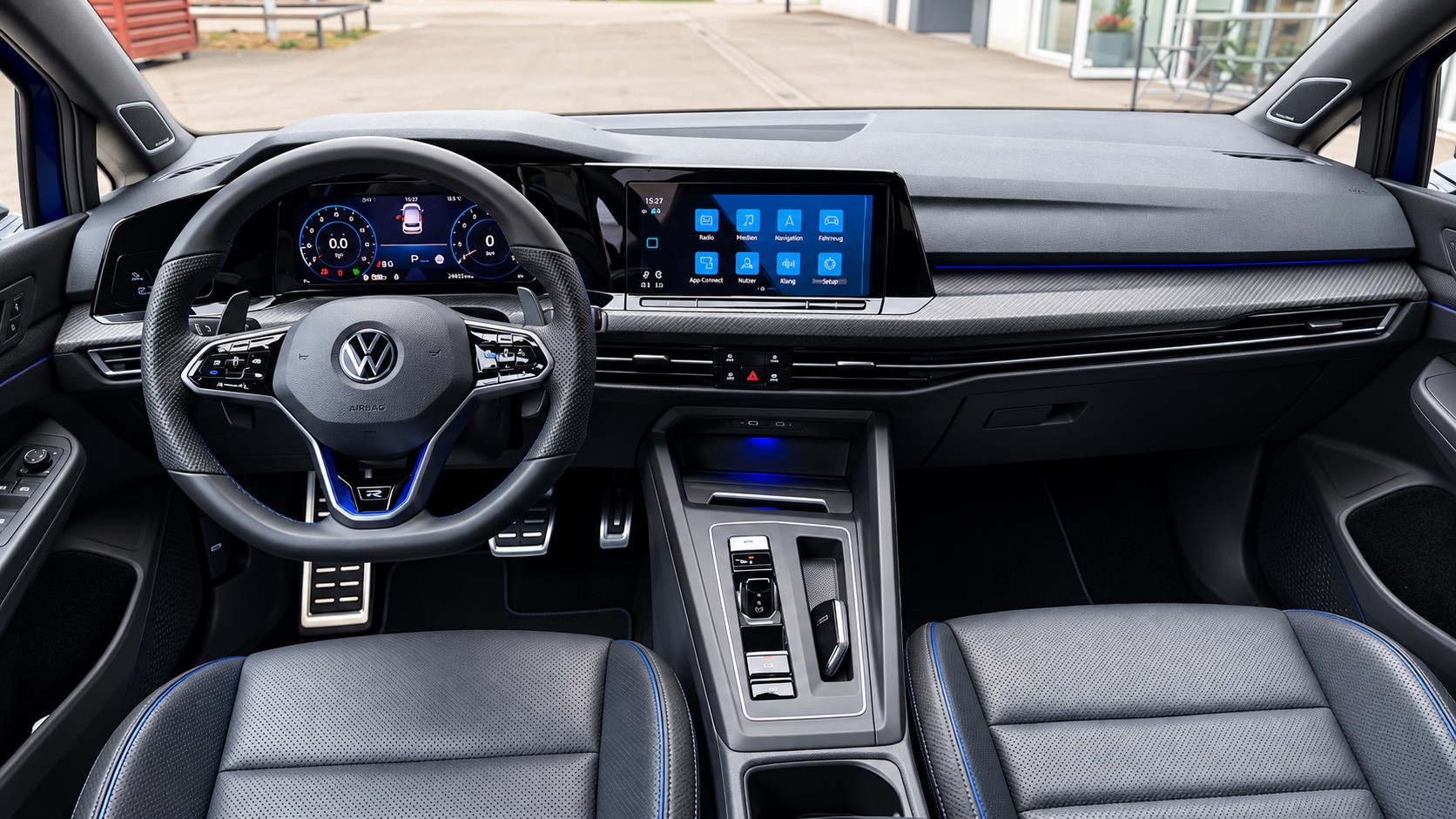 VW Golf 2.0 TSI R DSG 4Motion-image-15