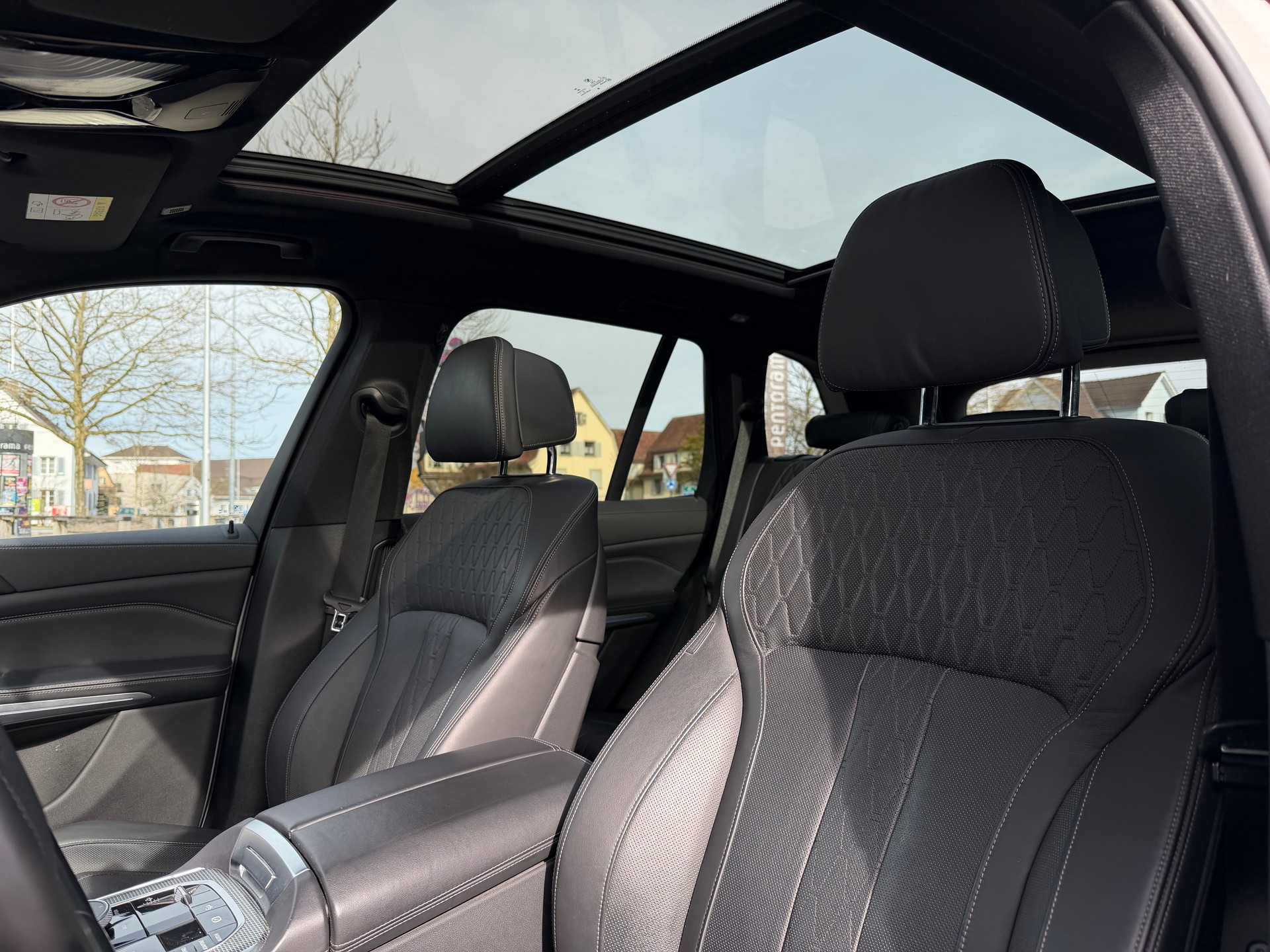 BMW X5 xDrive 48V 40d M Sport Steptronic-image-5