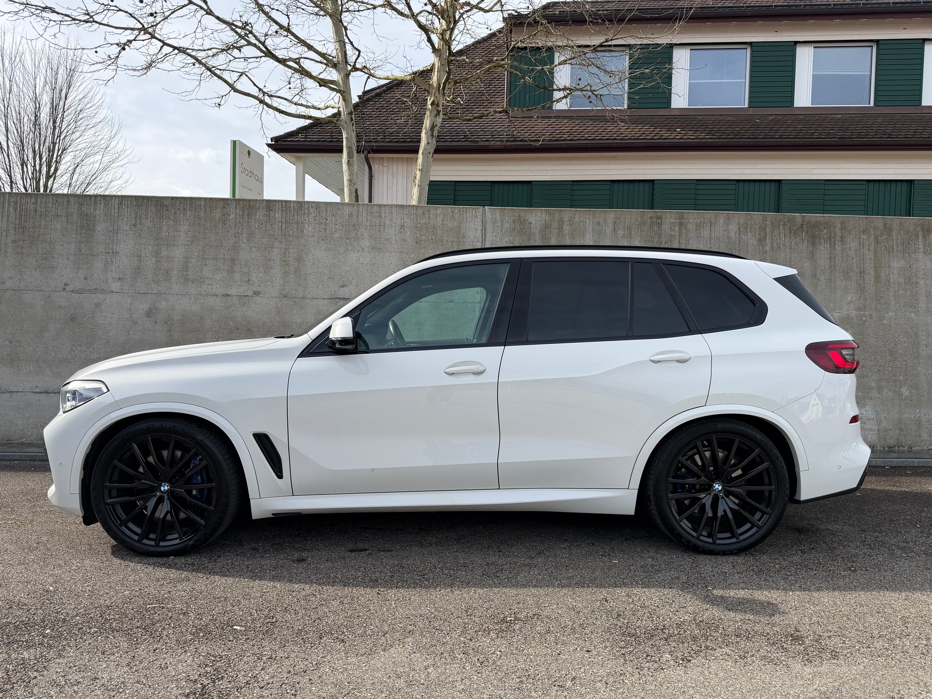 BMW X5 xDrive 48V 40d M Sport Steptronic-image-1
