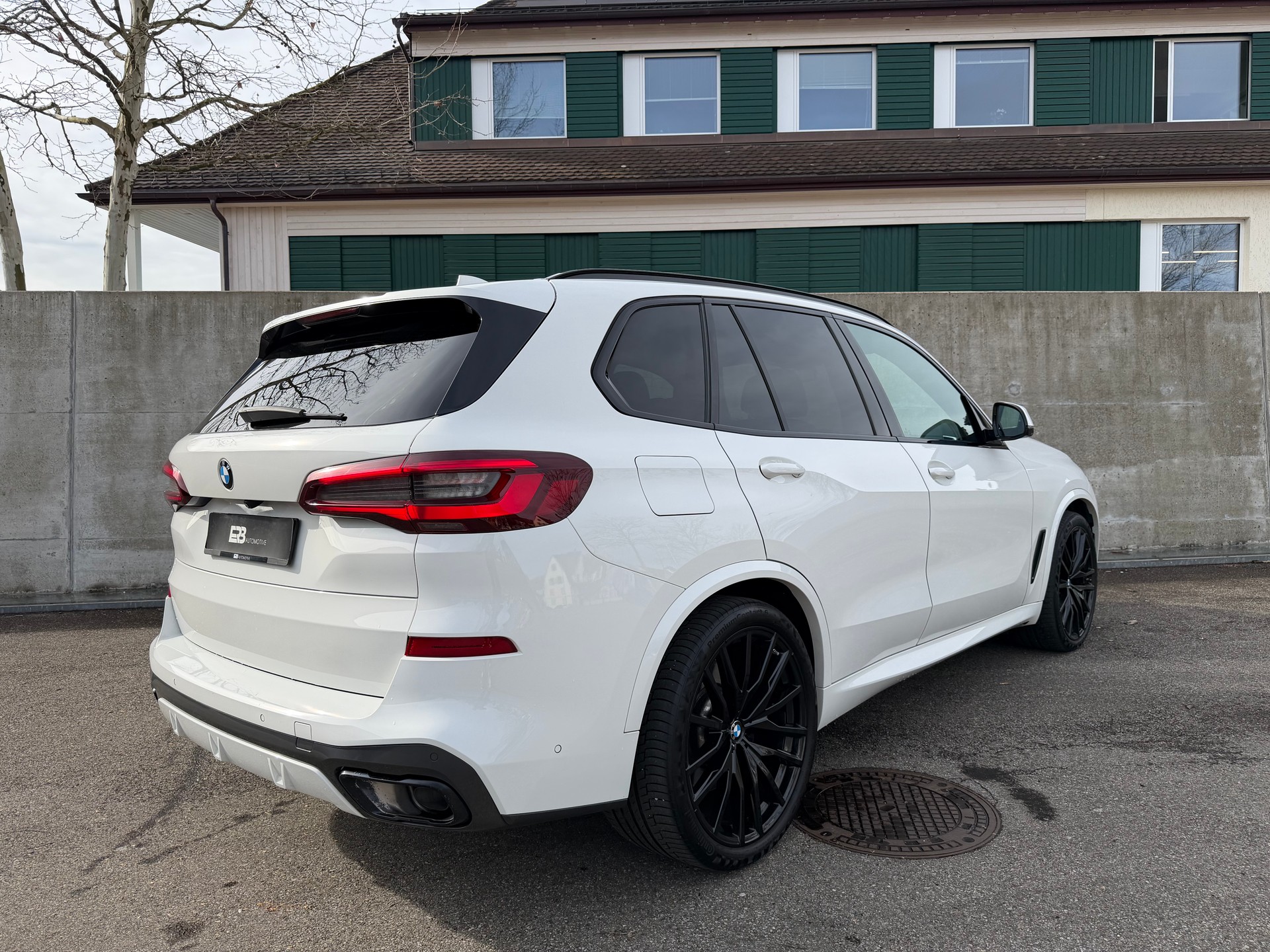 BMW X5 xDrive 48V 40d M Sport Steptronic-image-13