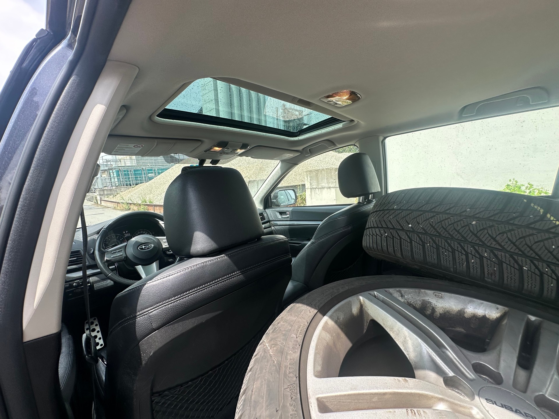 SUBARU Legacy 2.5GT Executive S AWD 265 PS-image-12